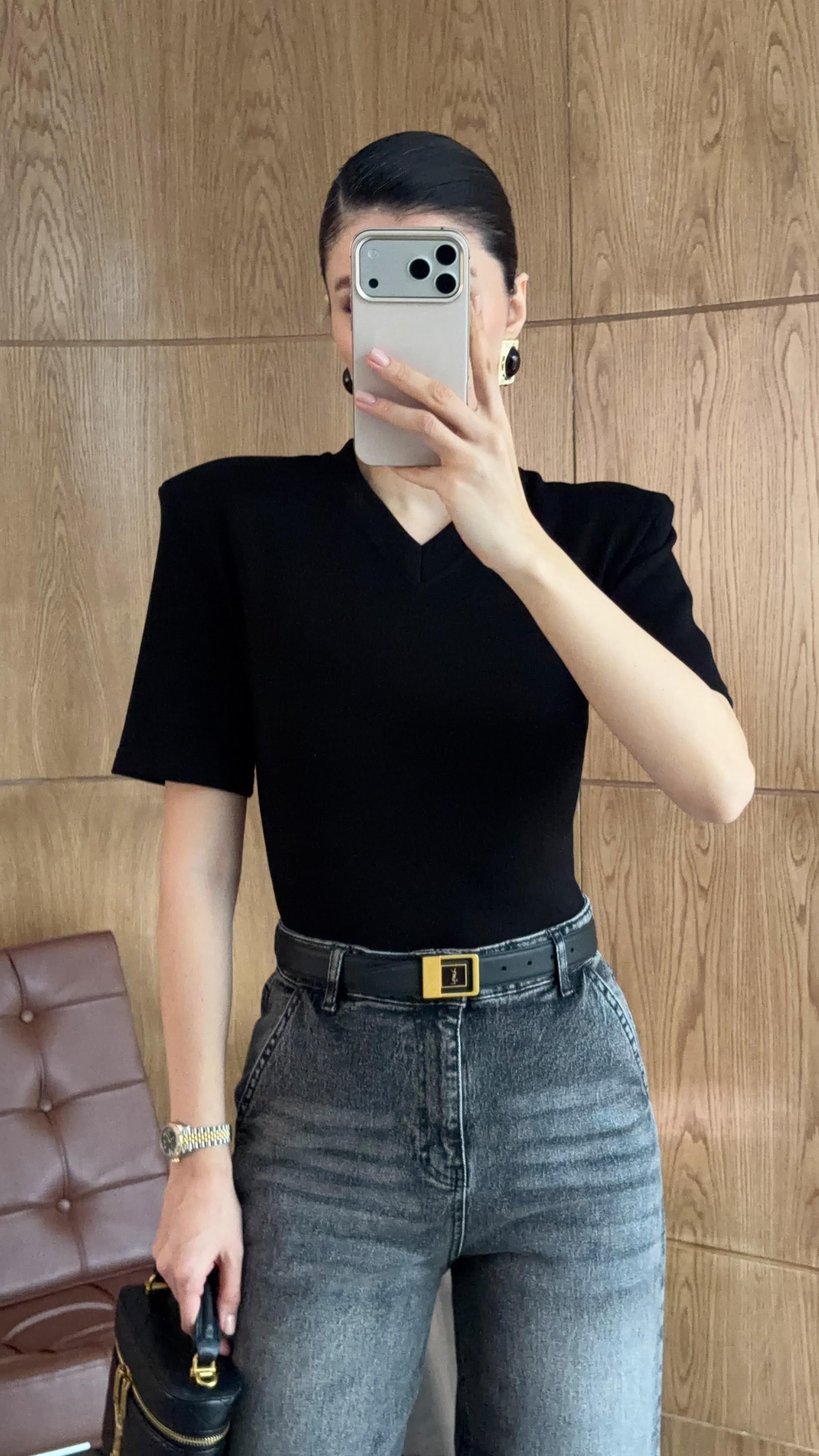 Vatkalı Siyah Bodysuit(Ön Sipariştir,2 Şubatta Kargolanacaktır.)