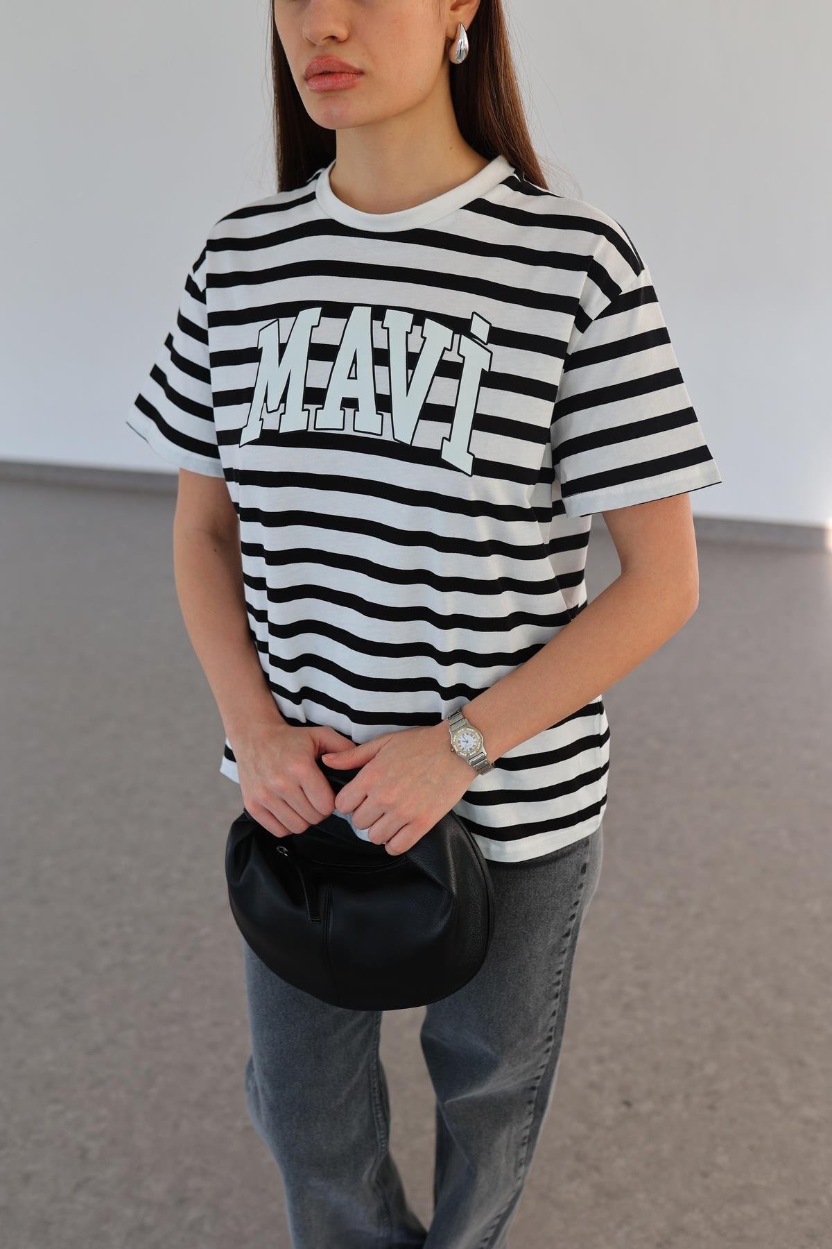 Vi Çizgili Tshirt