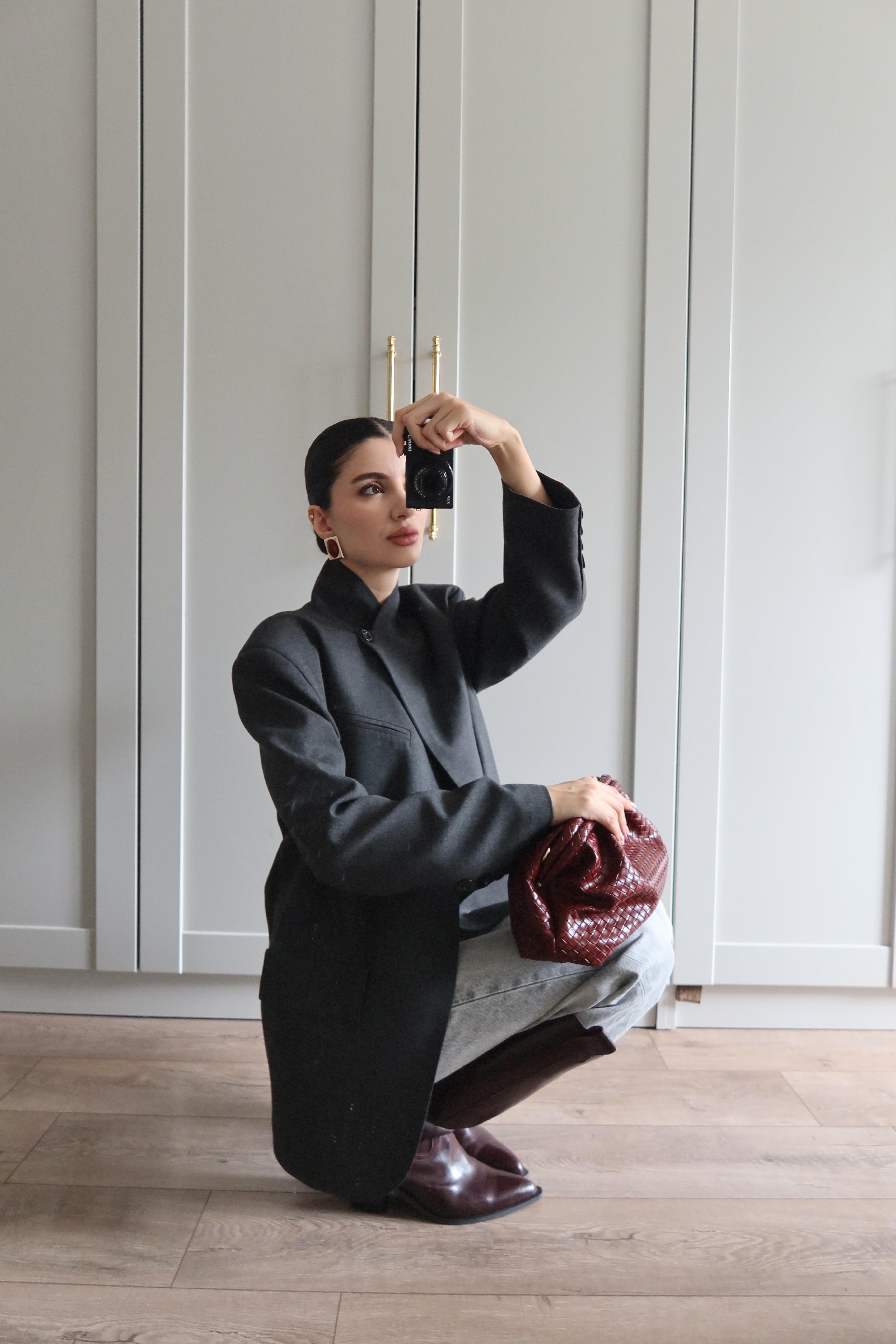 Yaka Düğmeli Antrasit Blazer(11 Kasımda Kargolanacaktır,Ön Sipariştir.)