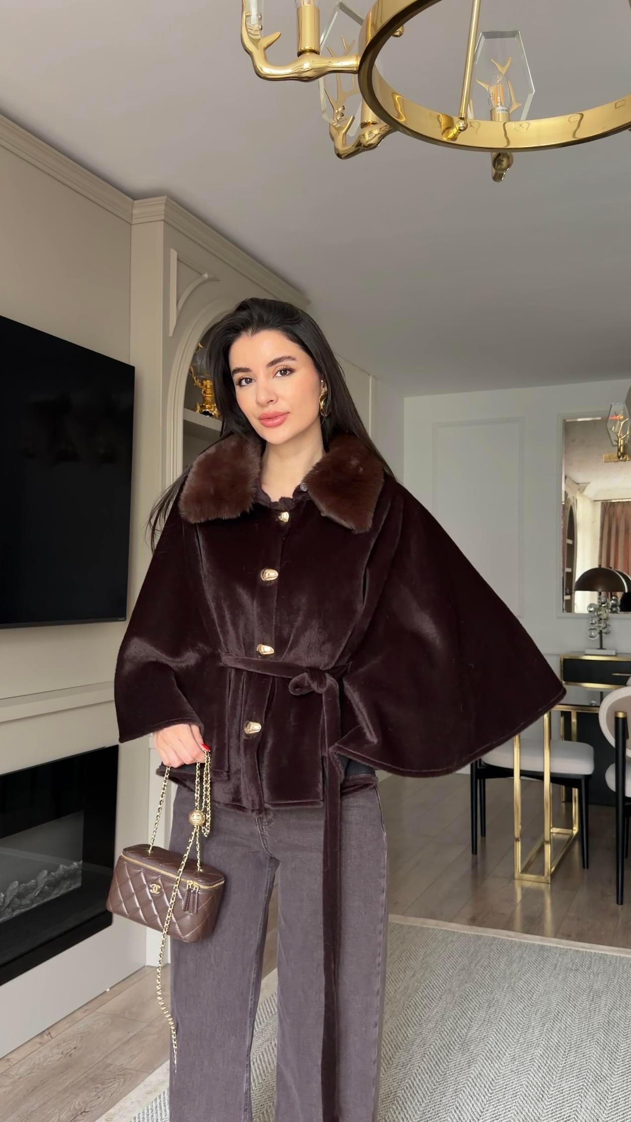 Yaka Kürklü Acı Kahve Panço