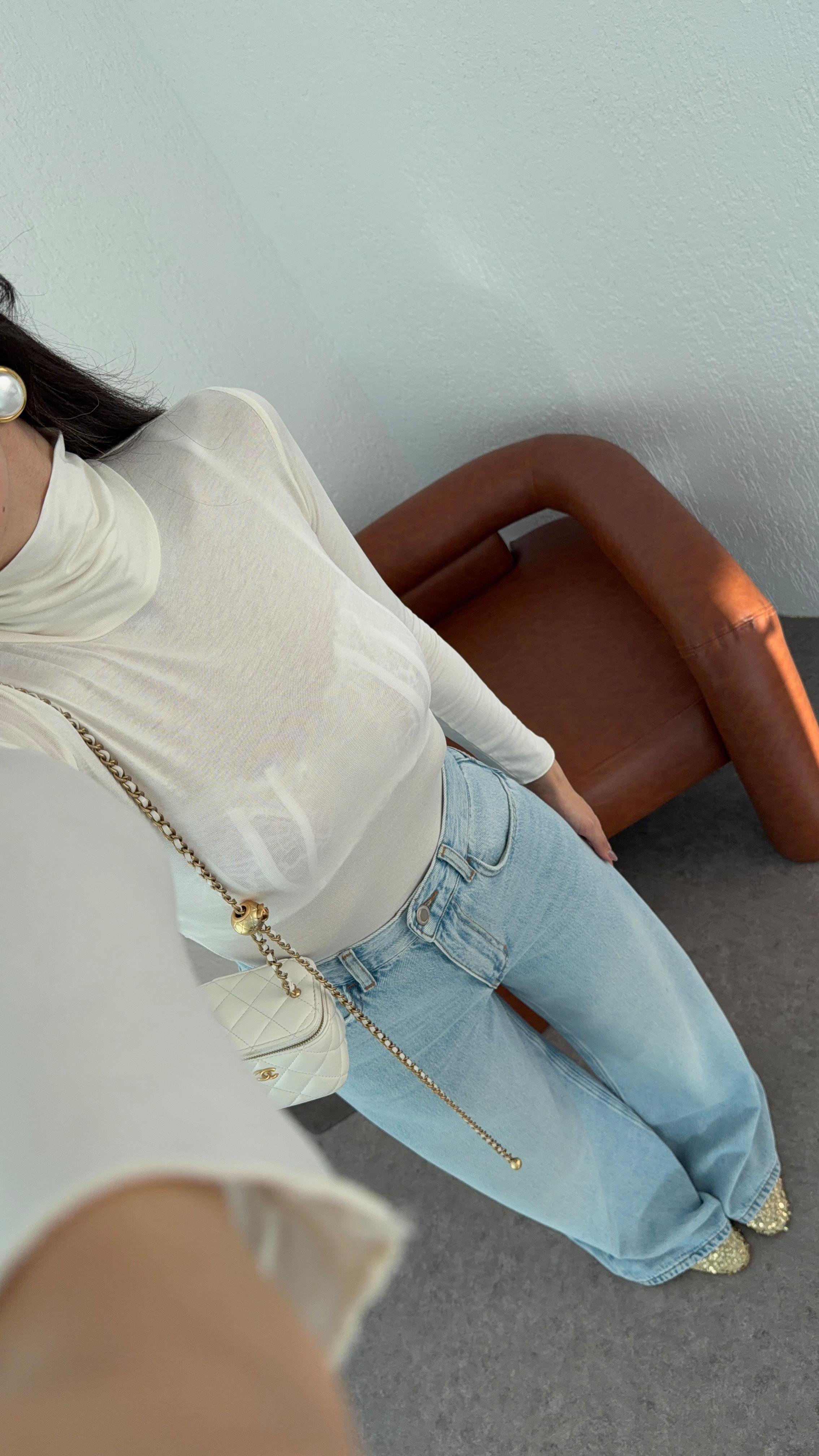 Yarı Transparan Beyaz Bluz