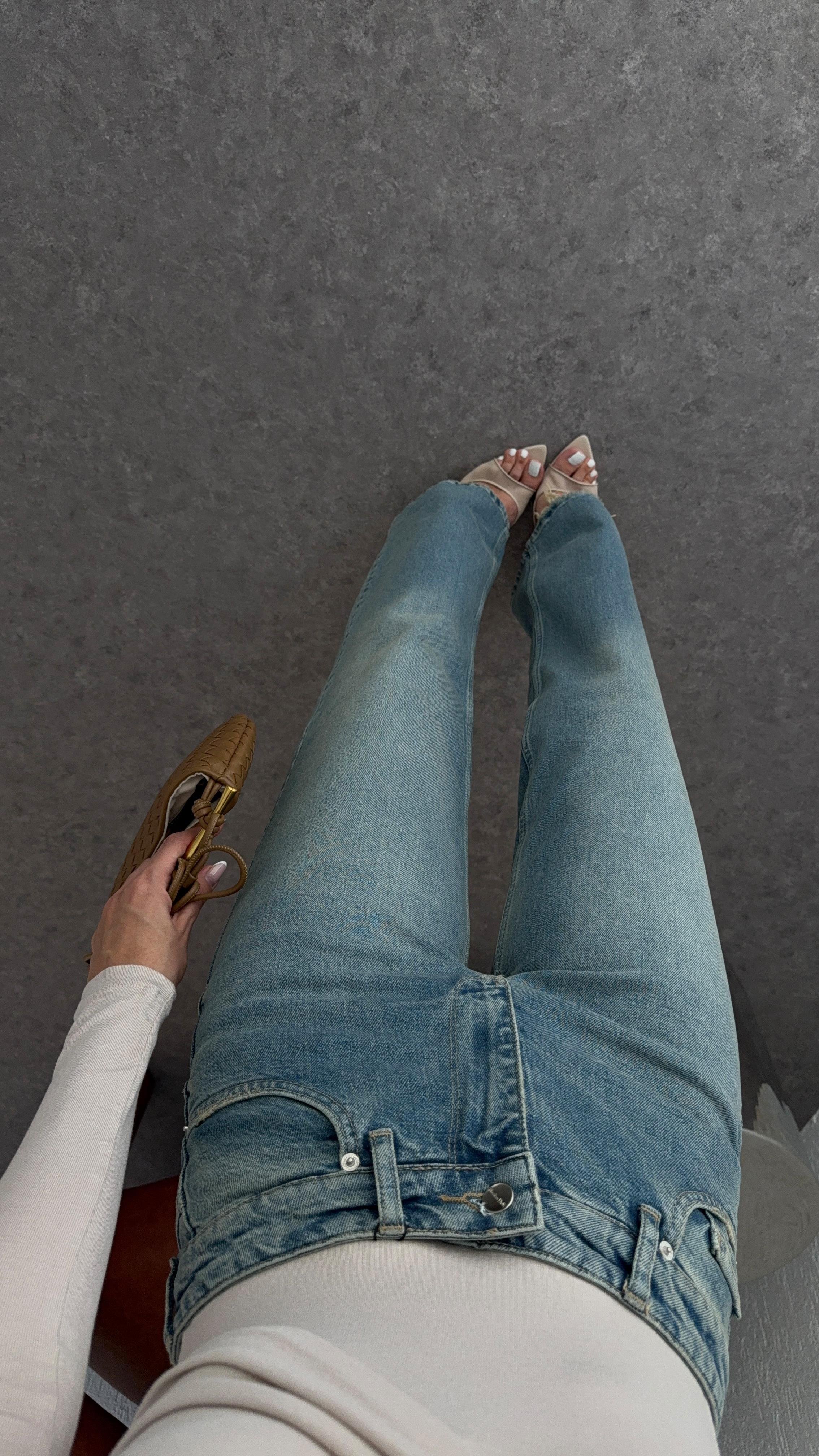 Yıkamalı Açık Mavi Straight Jean