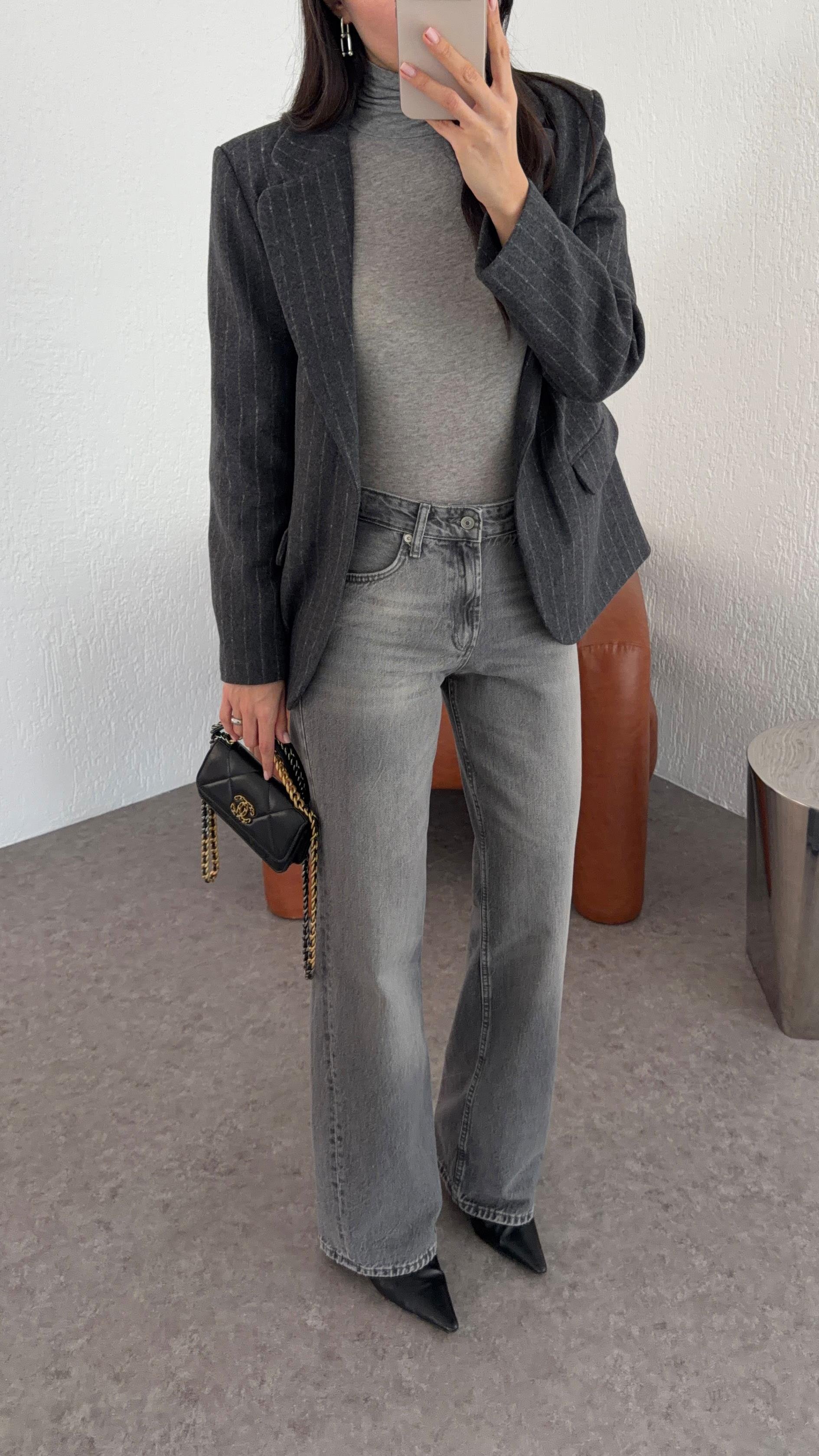 Yıkamalı Antrasit Straight Jean