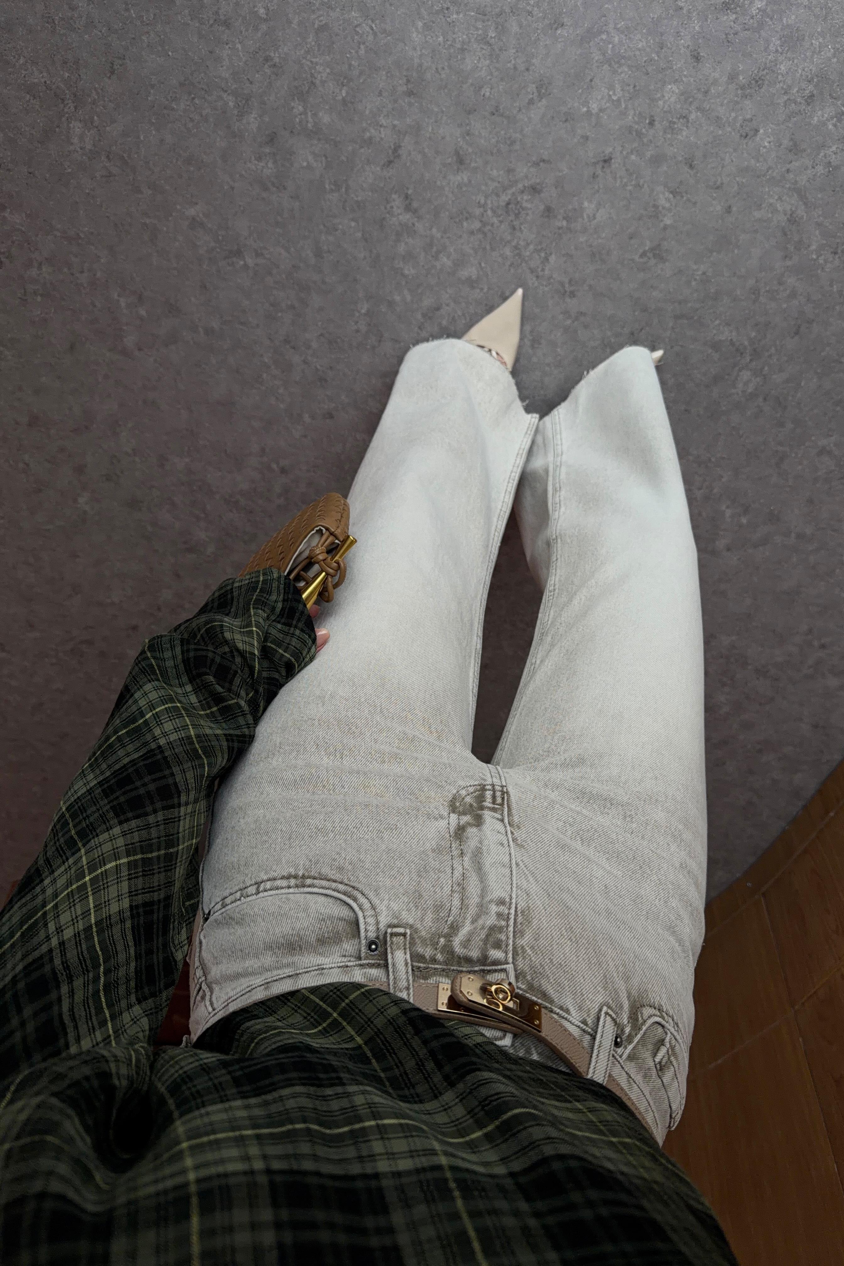 Yıkamalı Bej Wide Leg Kesik Paça Jean