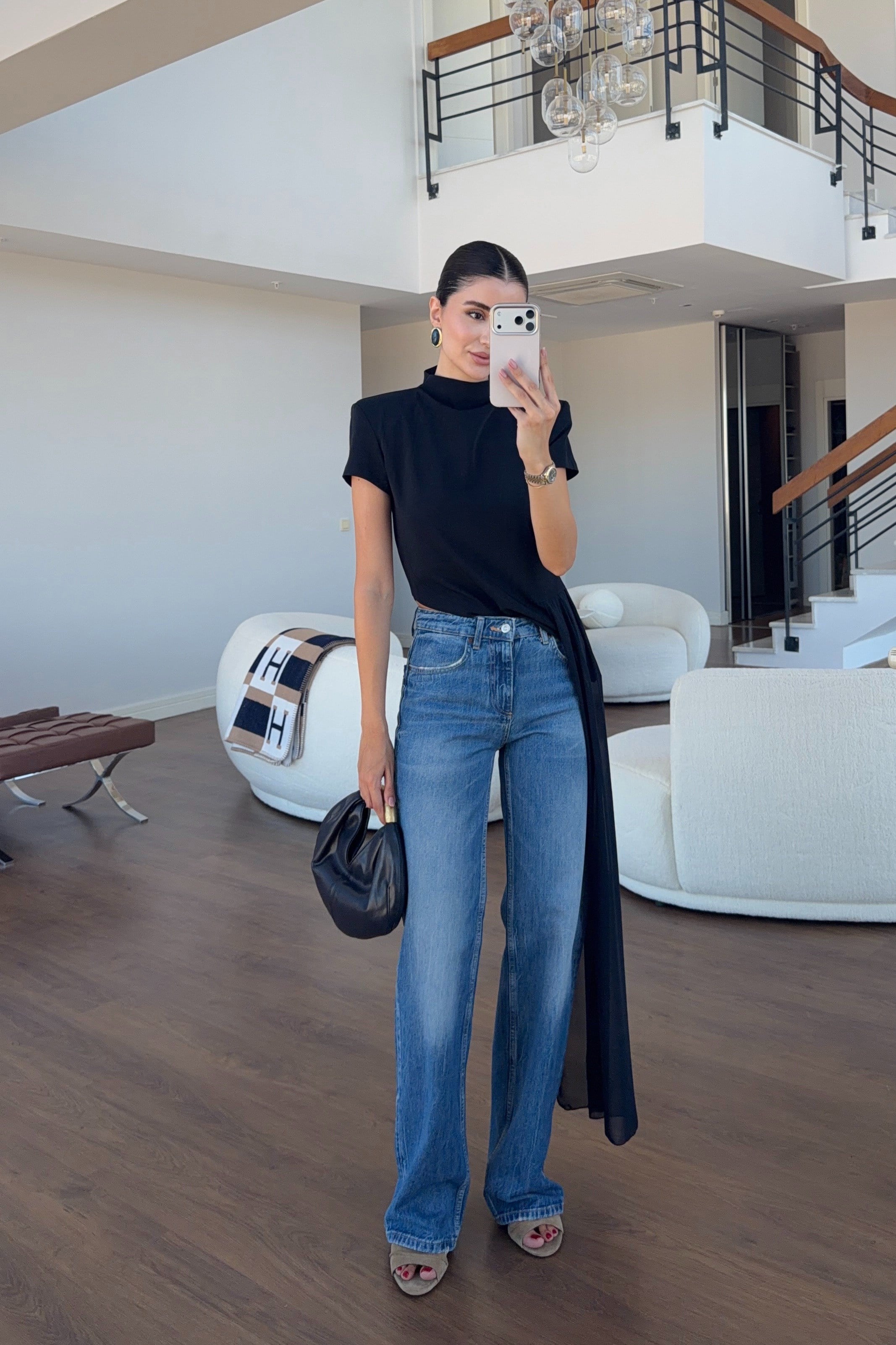 Yıkamalı Straight Kesim Jean