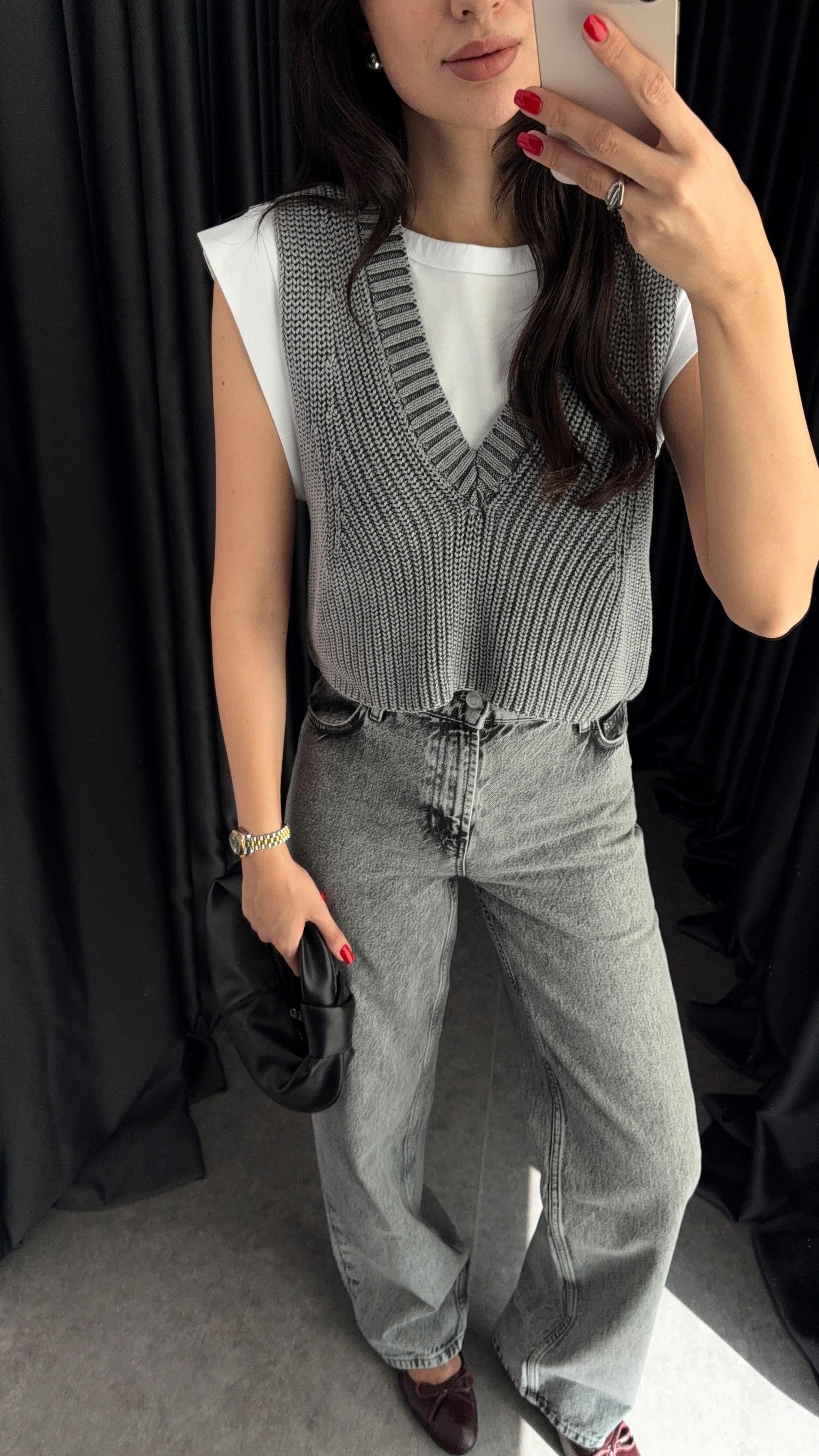 Yıkamalı Tshirtlü Süveter