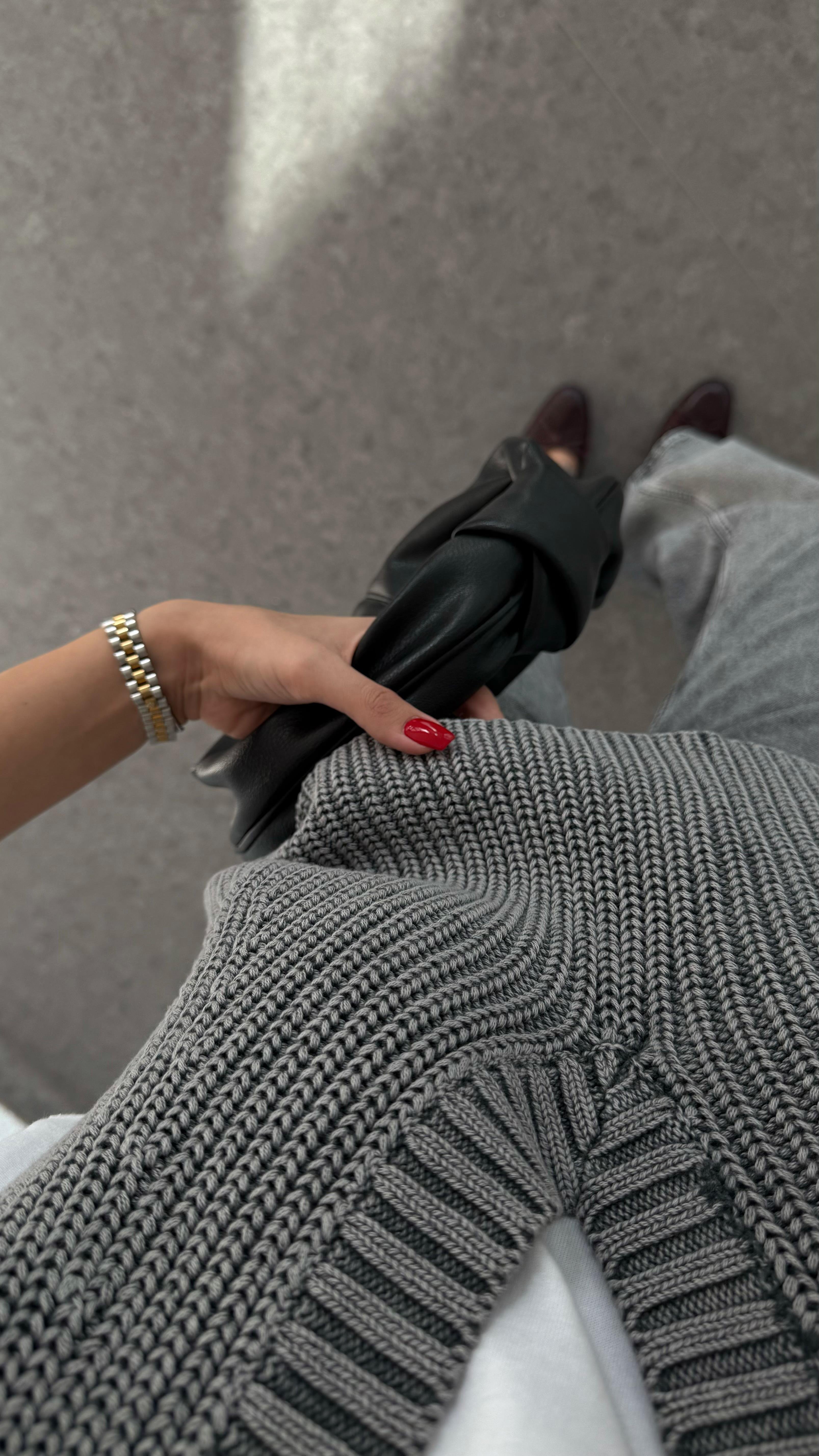 Yıkamalı Tshirtlü Süveter