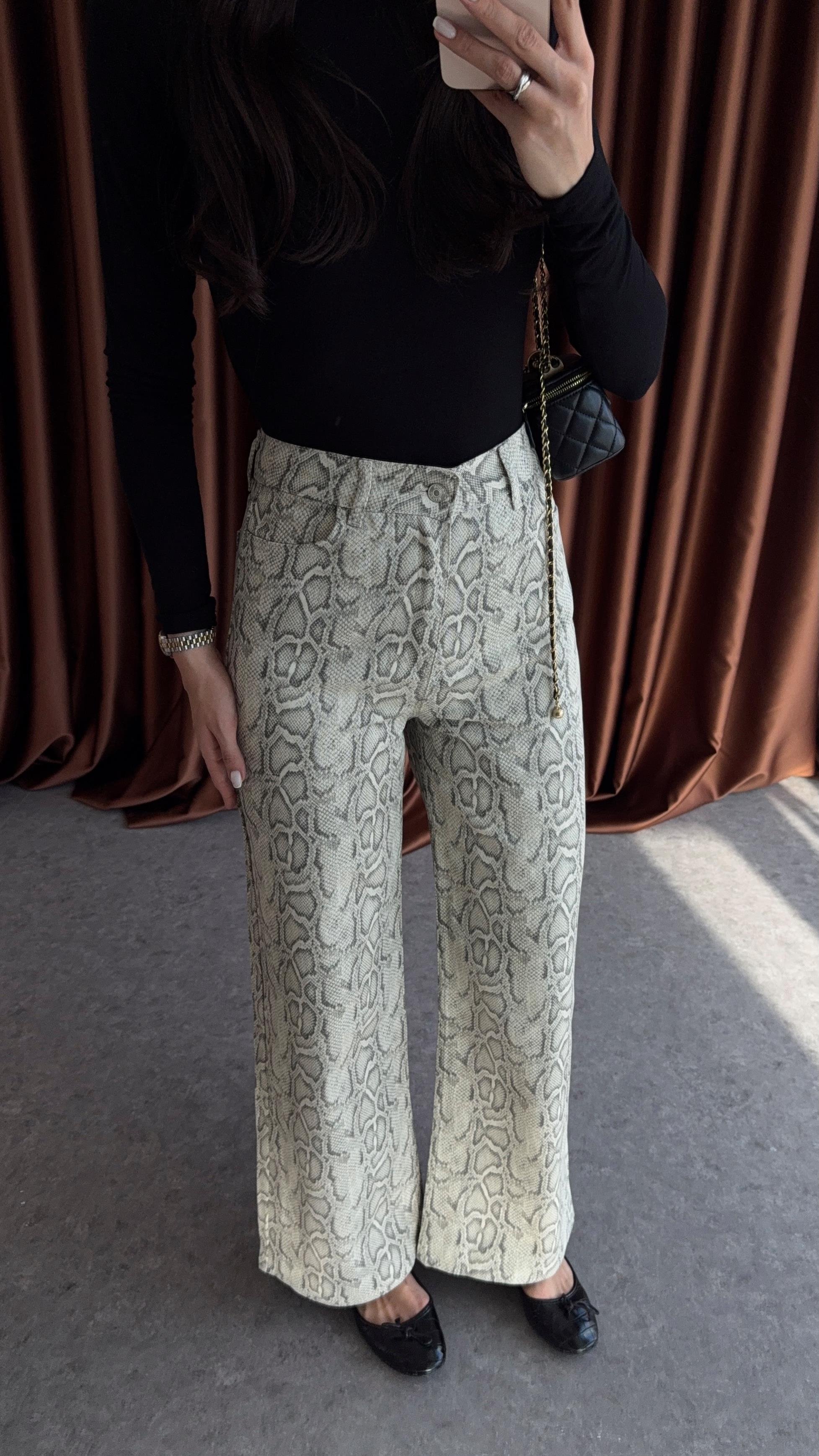 Yılan Desenli Denim