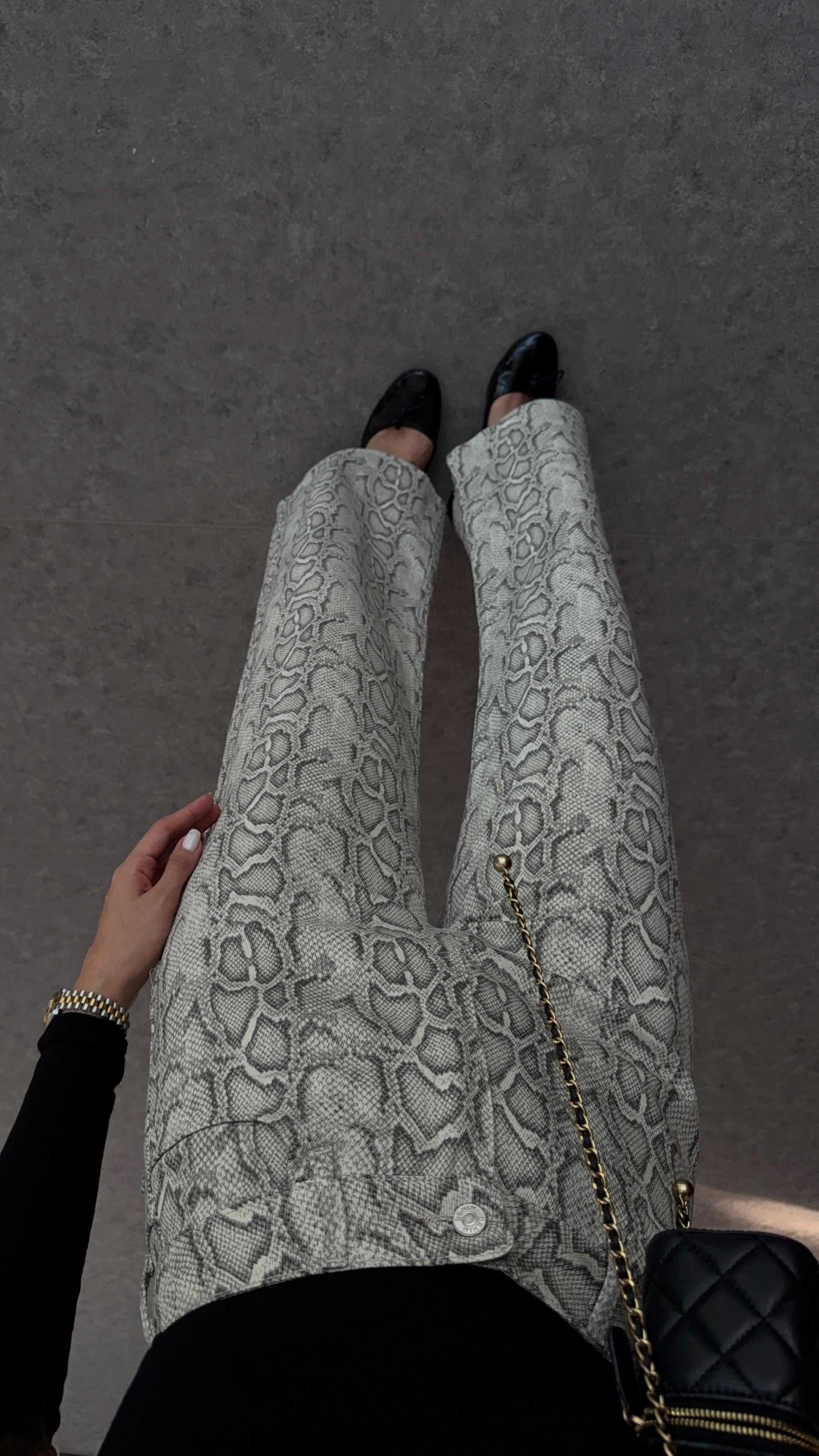 Yılan Desenli Denim