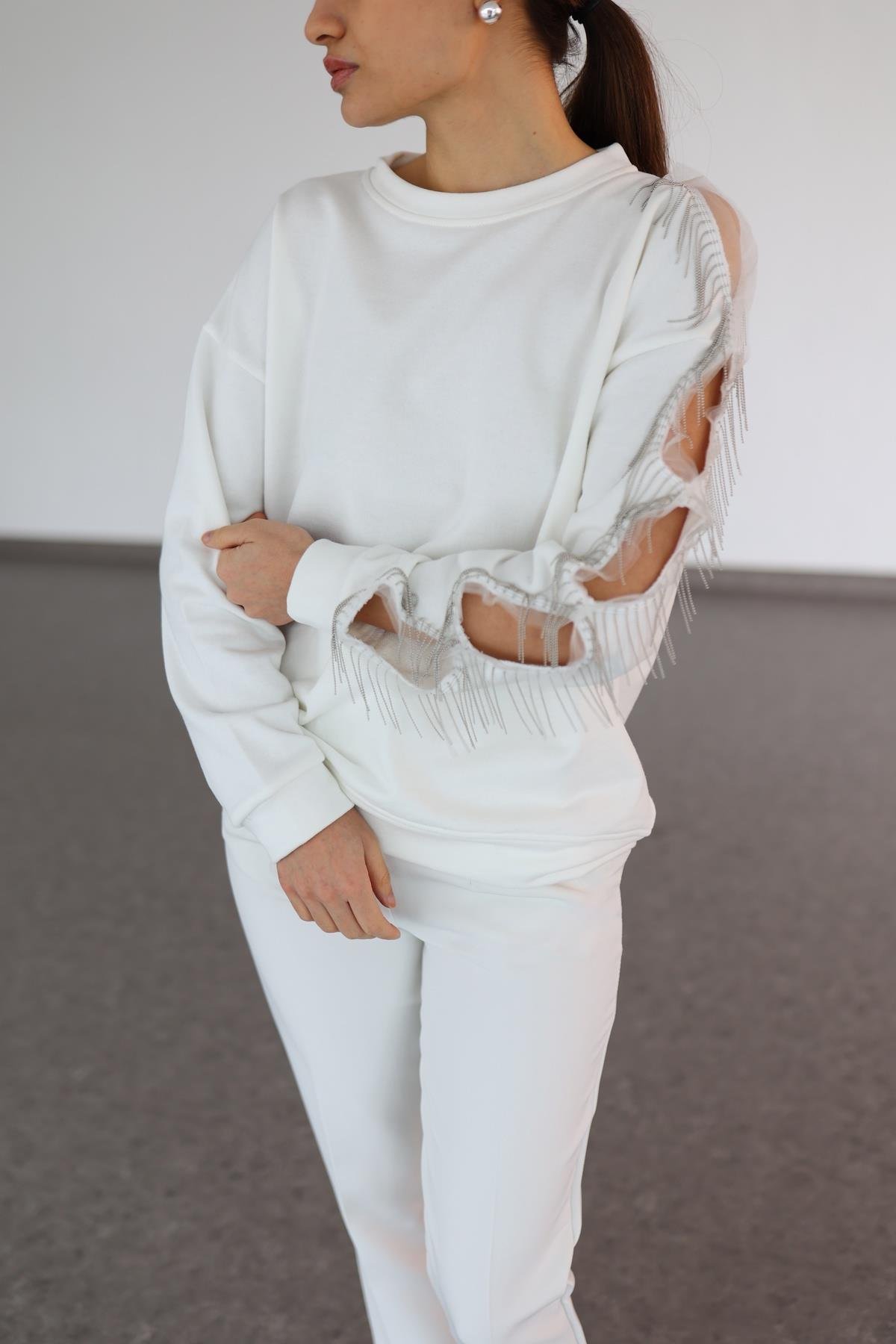 Zincirli Beyaz Sweat