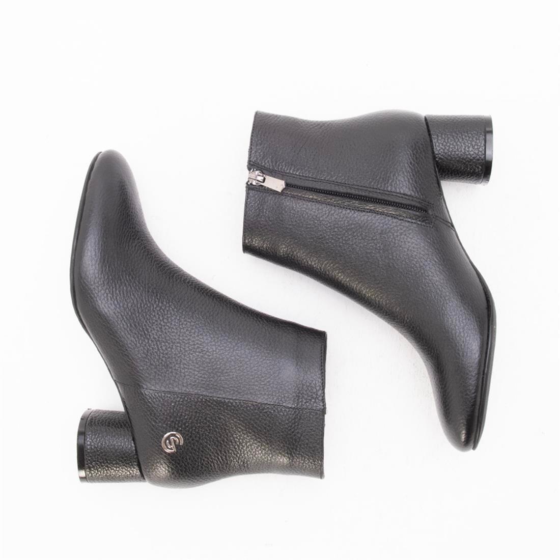 GUSSE BERTHE KADIN HAKIKI DERI BOT K370