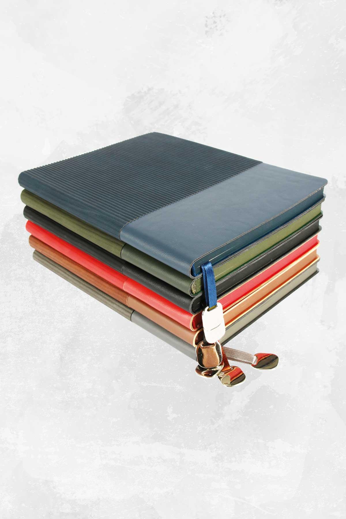 Termo Tarihsiz Ajanda - 15cm x 21cm-PB1313