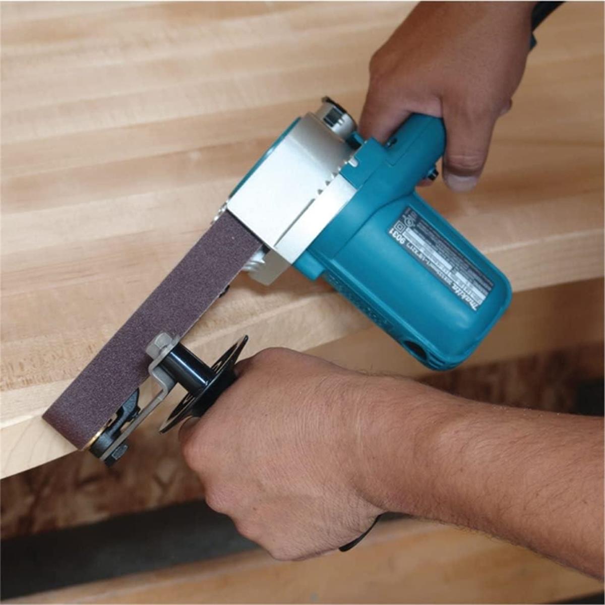 Makita 9031 550W Eğeleme Zımpara Makinesi