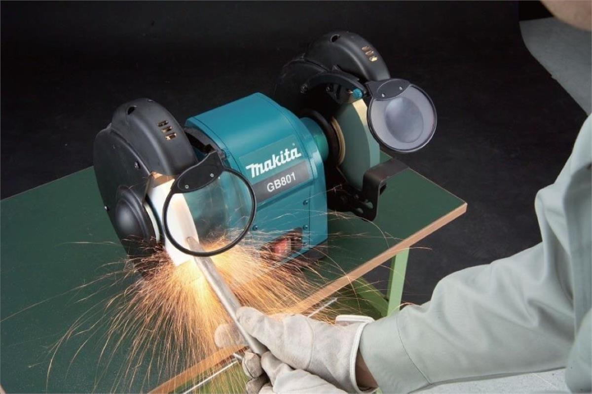 Makita GB801 550W Zımpara Motoru