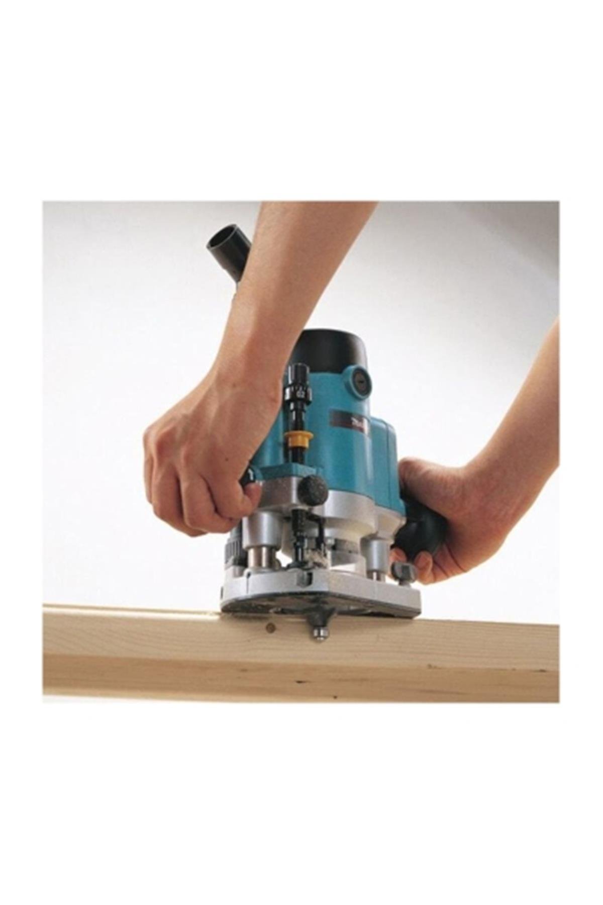 Makita RP0910 900W Dik Freze