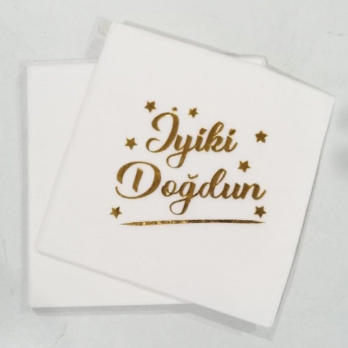 İyi ki Doğdun Yazılı Varaklı Peçete 16 Adet - Gold