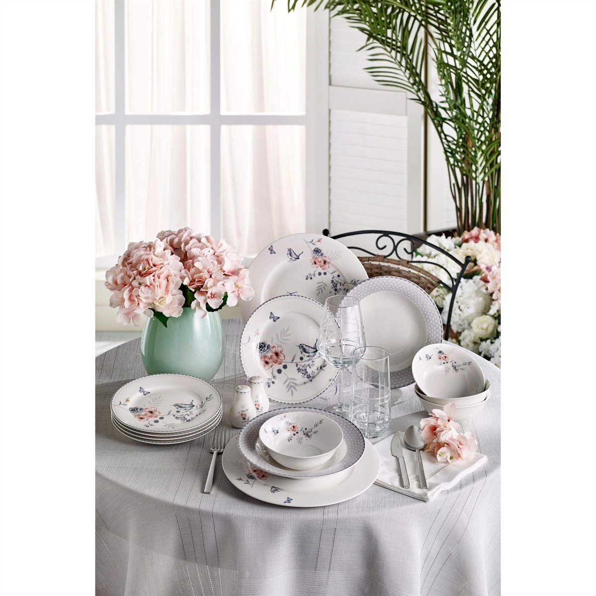 PİERRE CARDİN 24 PARÇA GÜNLÜK YEMEK TAKIMI FİONAYemek Takımları