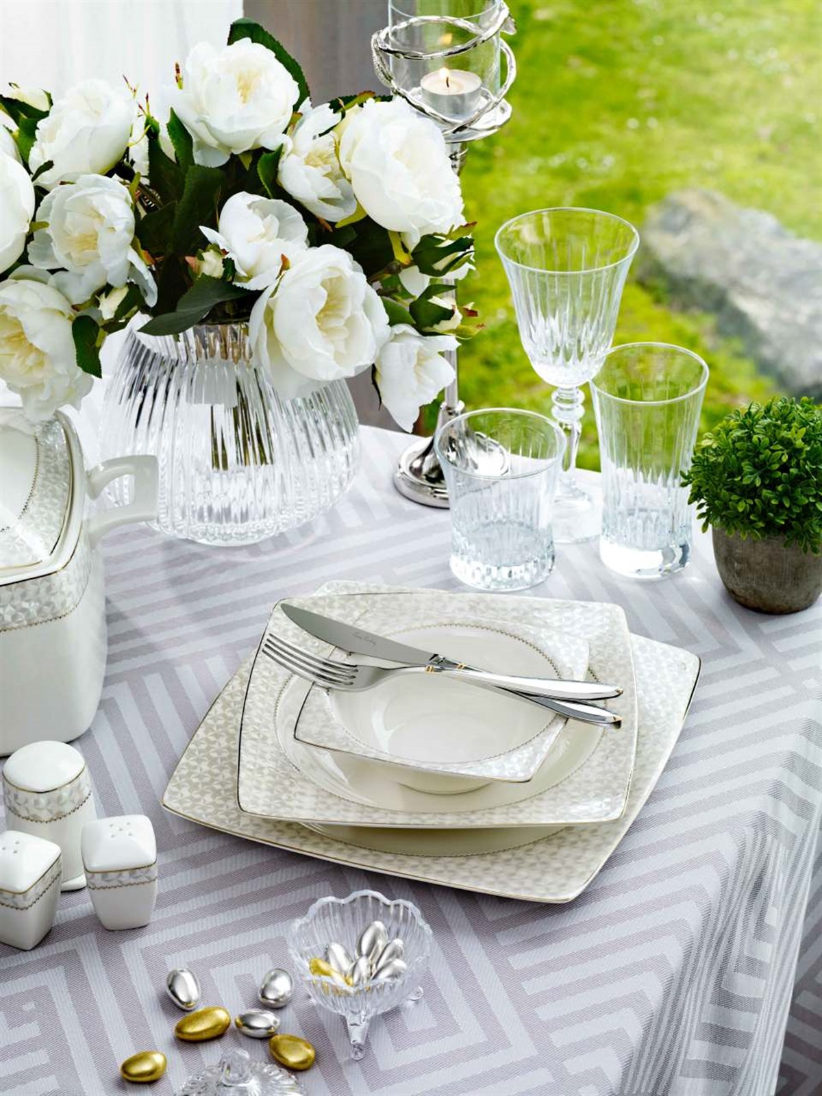 Pierre Cardin Sabrina 60 Parça Yemek TakımıYemek Takımları