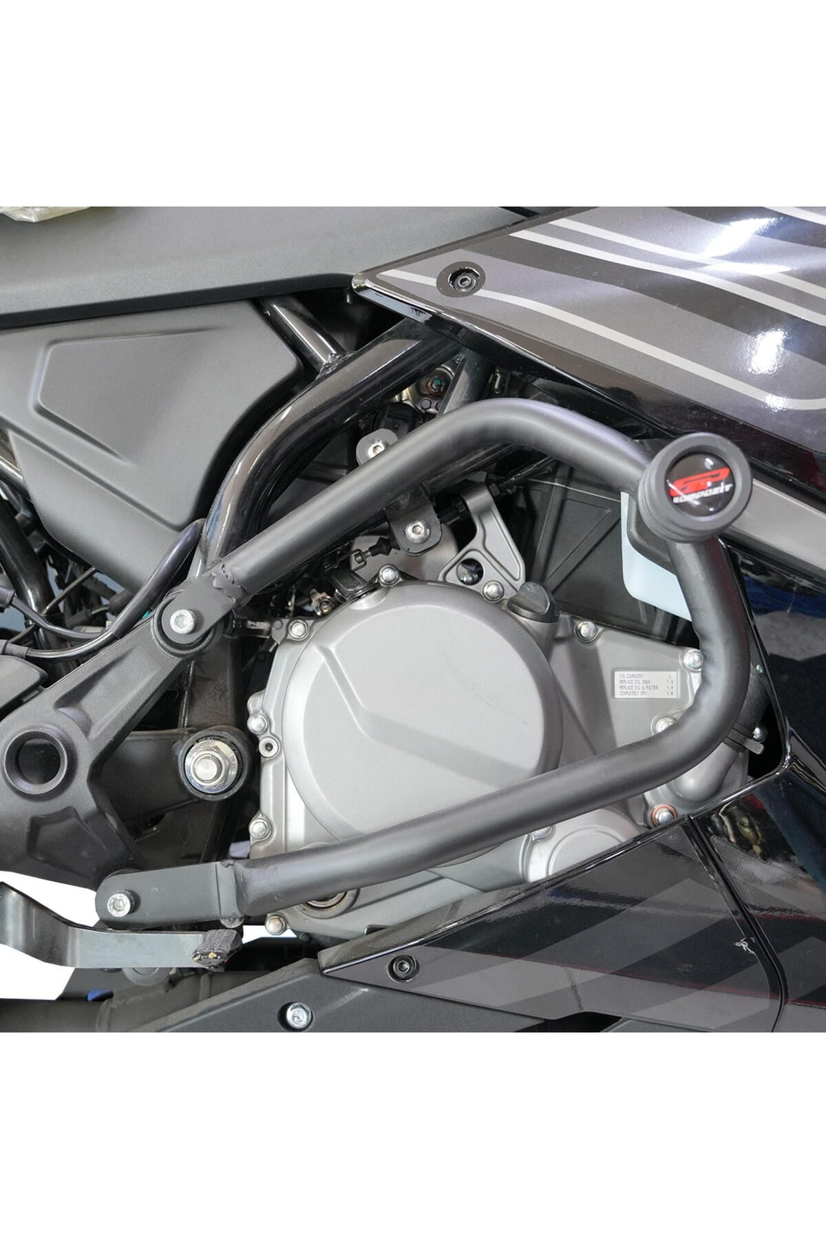 Motosiklet Koruma DemiriCF Moto 250 SR 2026 Uyumlu Motor Koruma Demiri Siyah