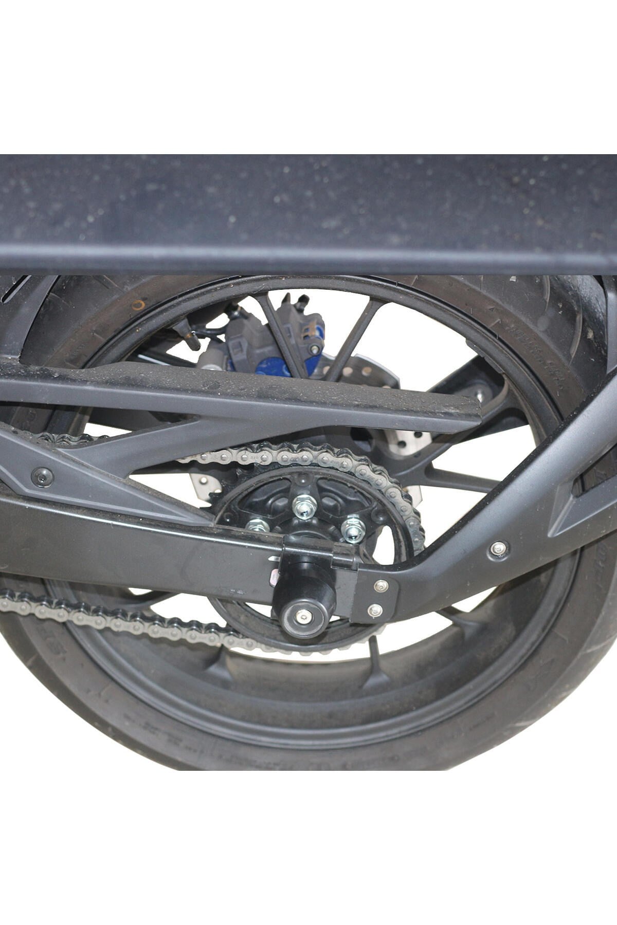Motosiklet Lüzumlu ÜrünGP Kompozit Honda CB125 R / CB250 R 2017-2024 Uyumlu Aks Koruma Takozu Siyah