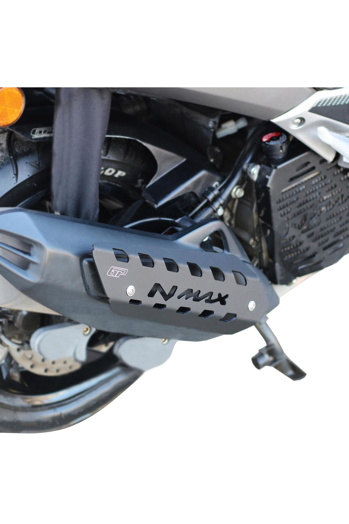 Motosiklet TakozuYamaha NMAX 125 / 155 2015-2020 Uyumlu Egzoz Koruma Kapağı Siyah