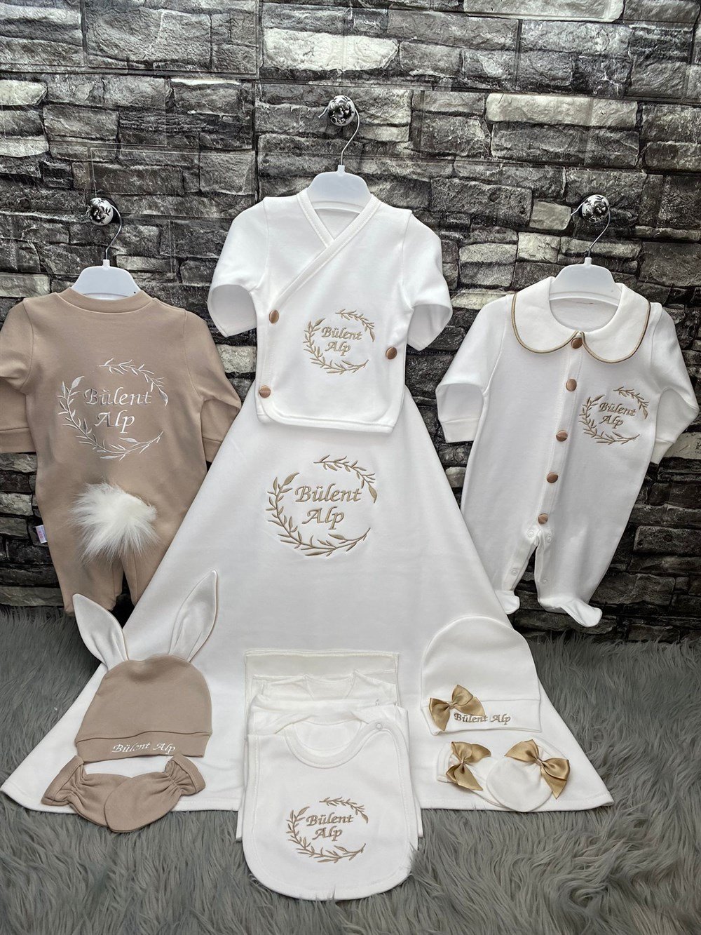 İsme Özel 13 Parça Nohut Battaniyeli Sütlü Kahve Renk Nakış işlemeli Hastane Çıkışı