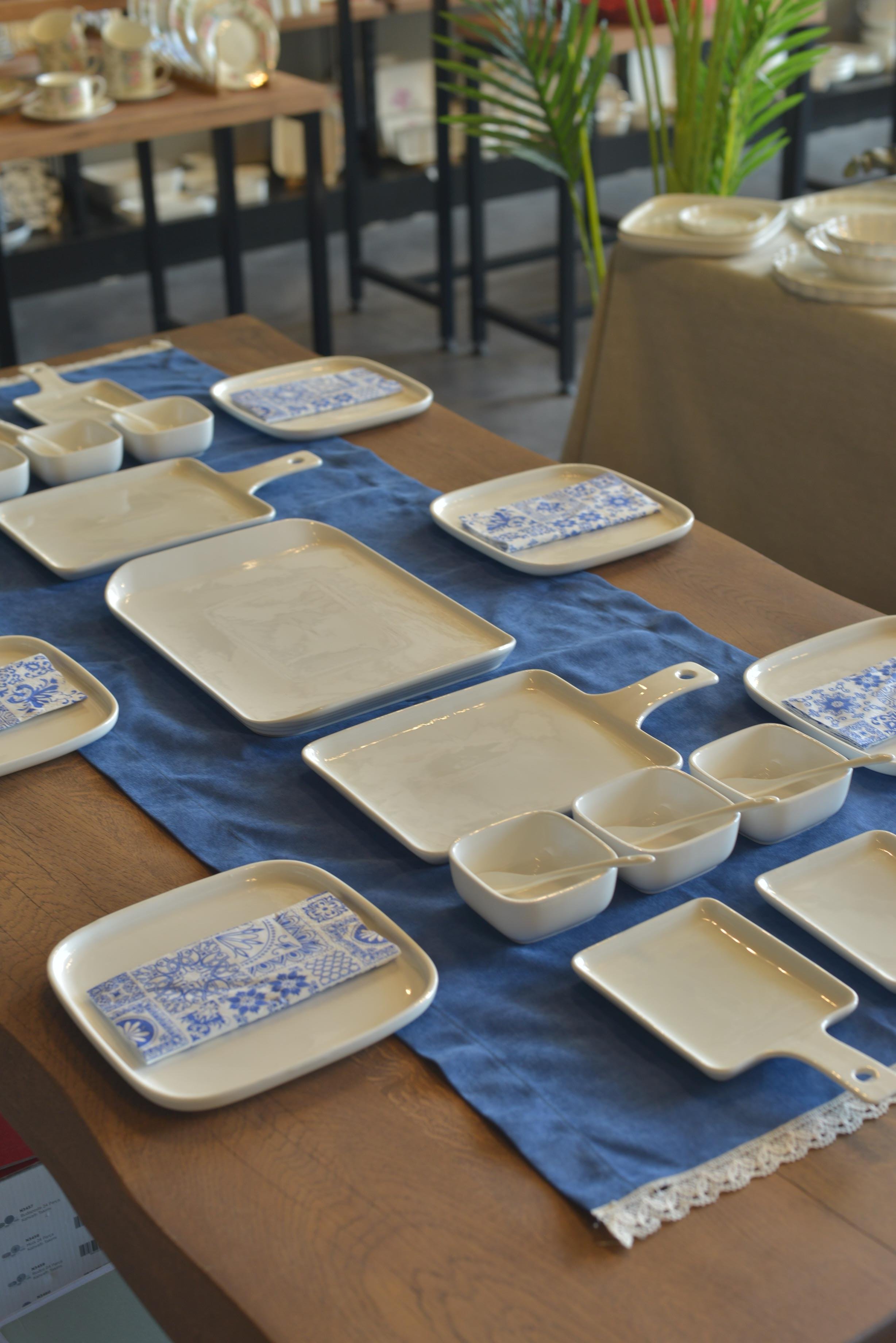 25 Parça 6 kişilik Pure Royal Porselen Kahvaltı Seti 