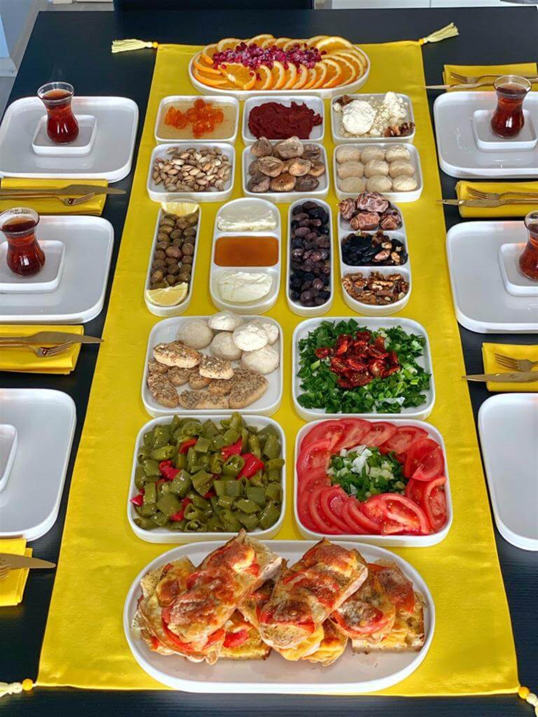 28 Parça 6 Kişilik Porselen Kahvaltı / Yemek Seti