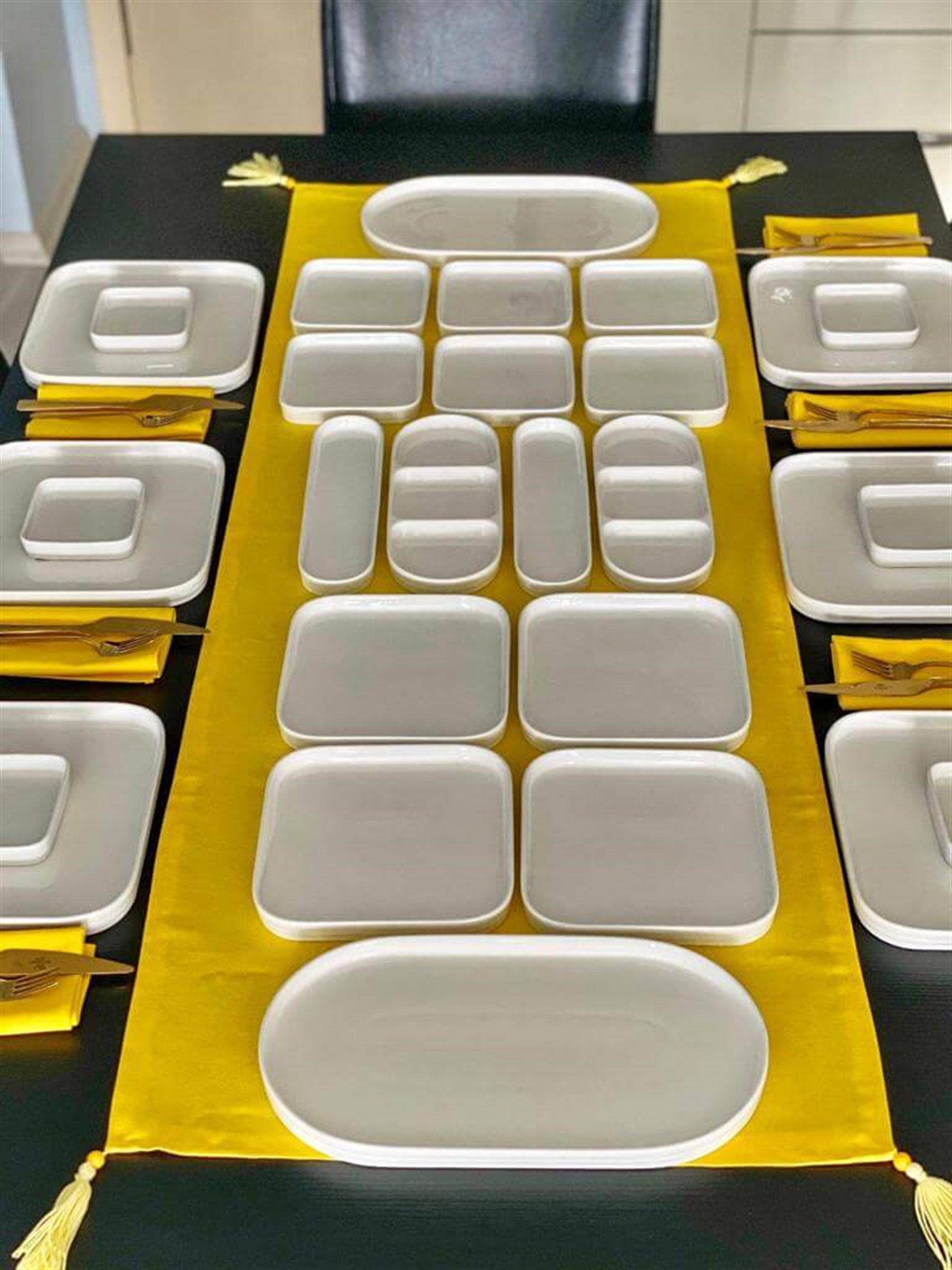 28 Parça 6 Kişilik Porselen Kahvaltı / Yemek Seti