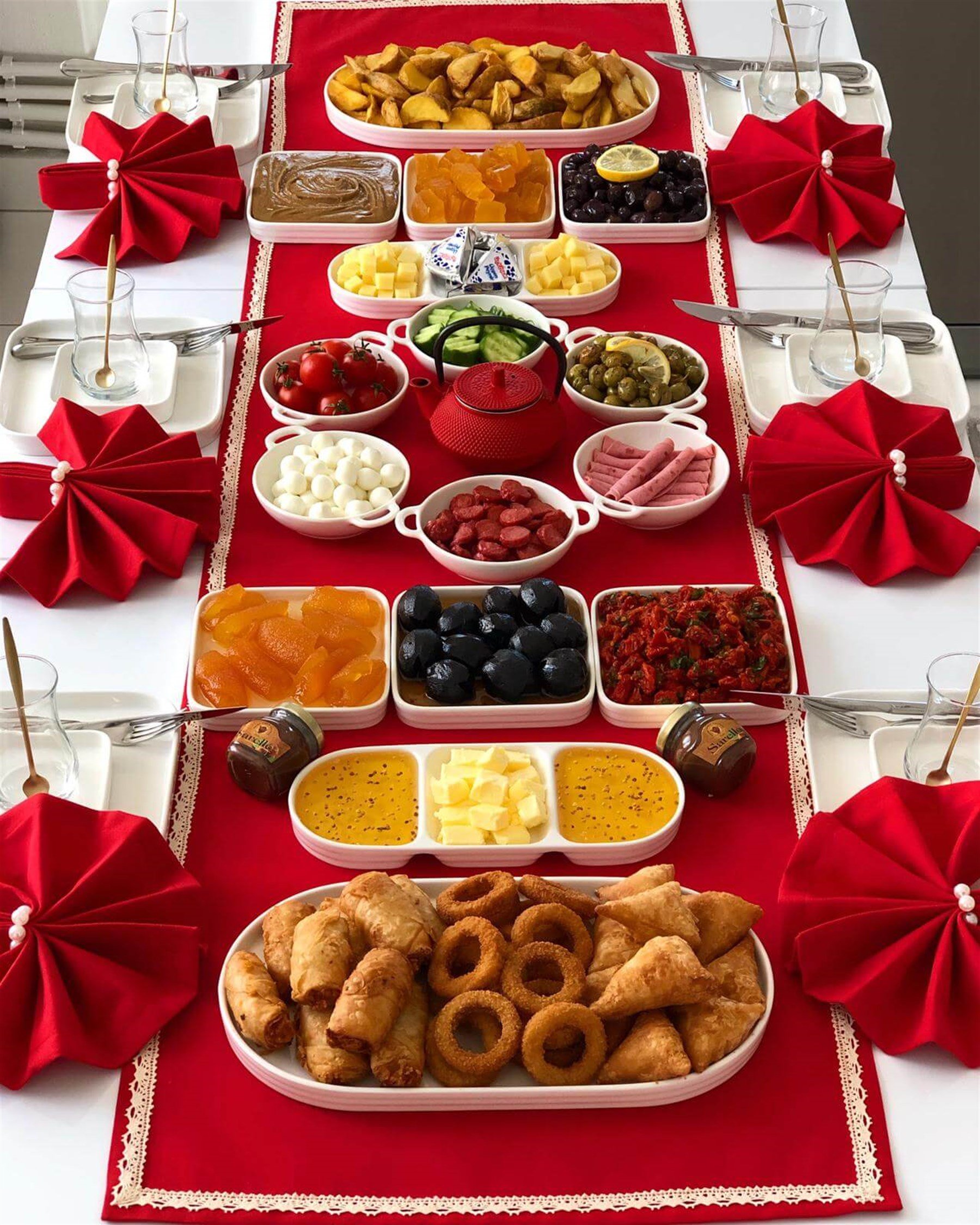 28 Parça 6 Kişilik Porselen Kahvaltı Takımı