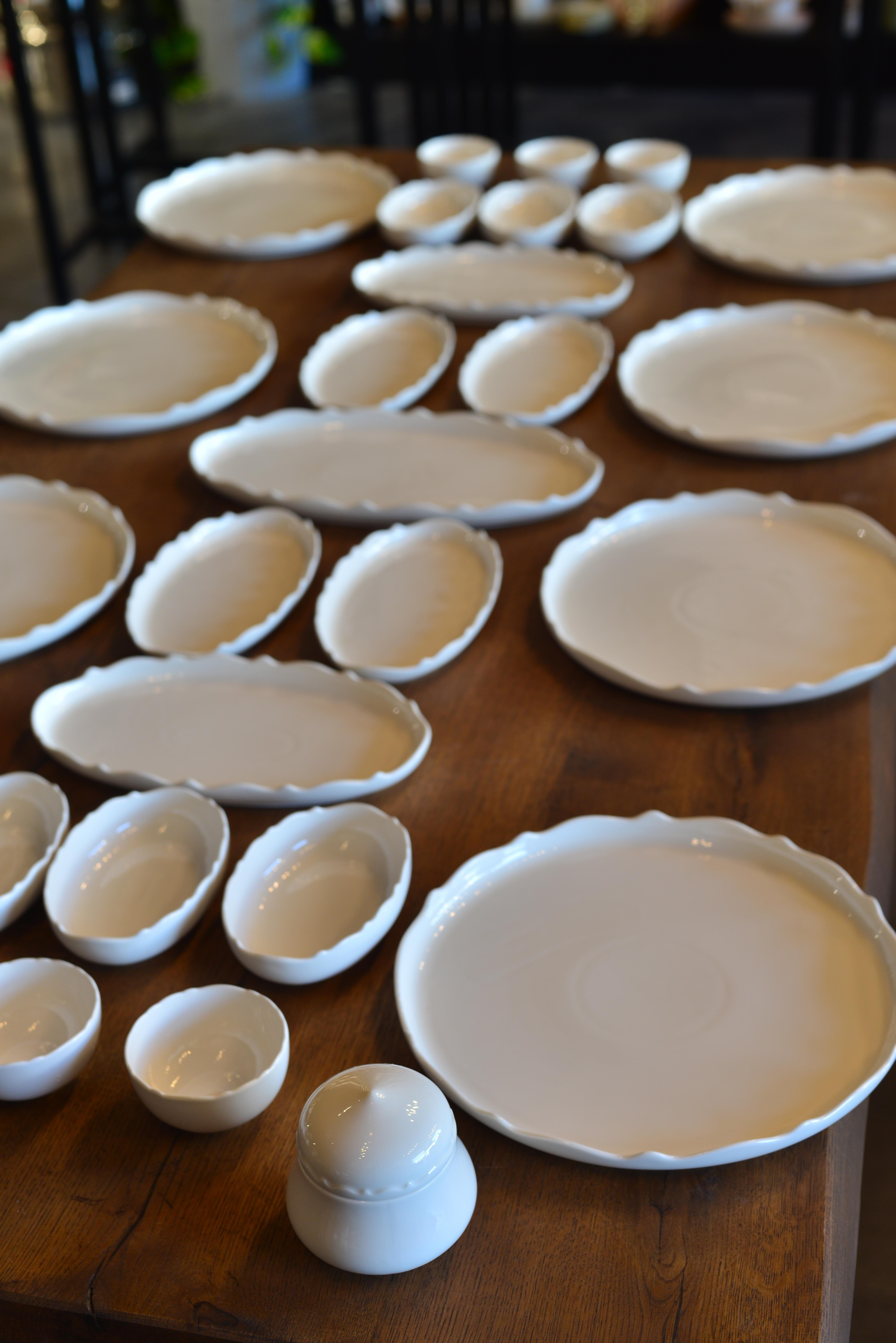 28 Parça 8 kişilik Porselen Kahvaltı / Yemek Seti 