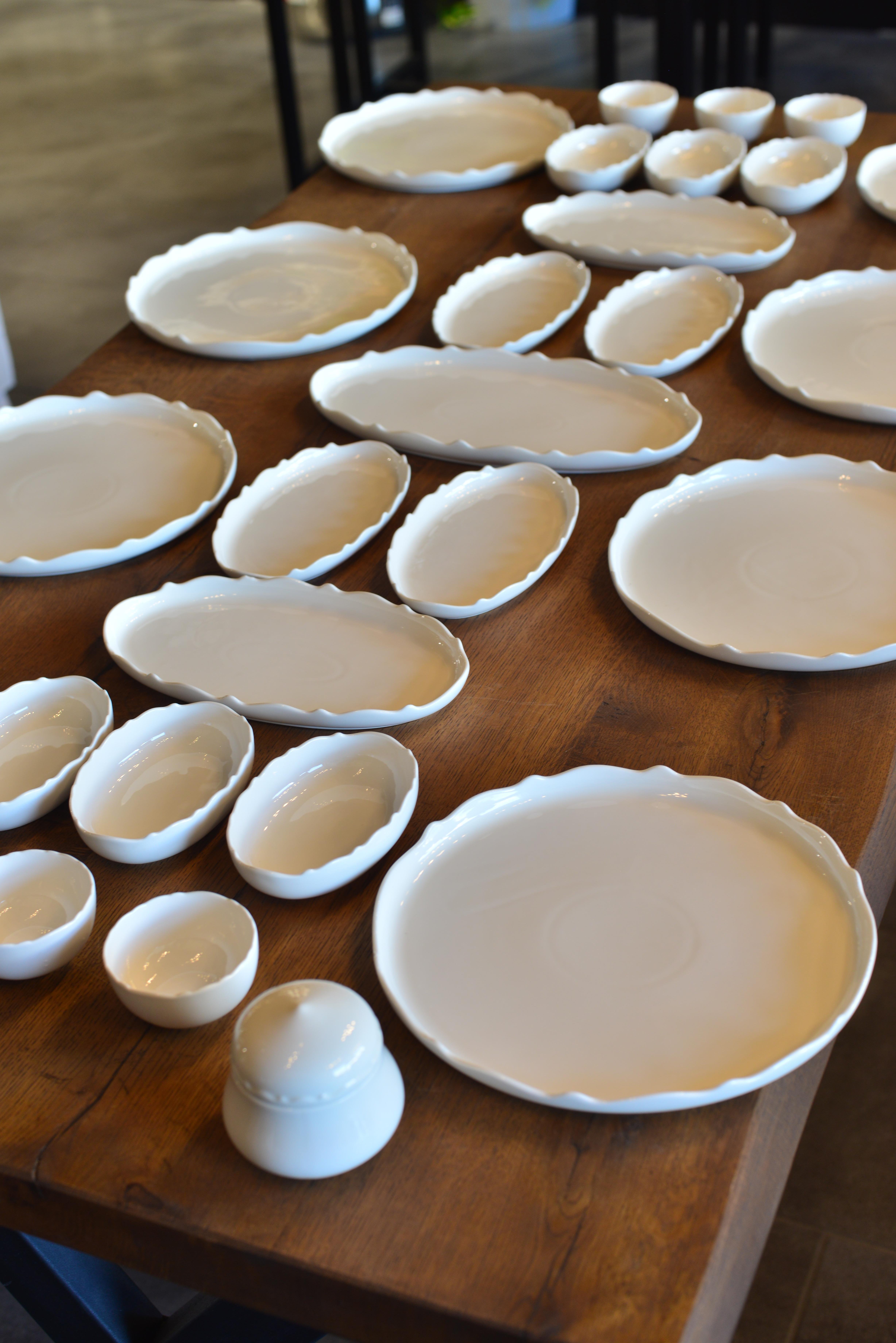 28 Parça 8 kişilik Porselen Kahvaltı / Yemek Seti 