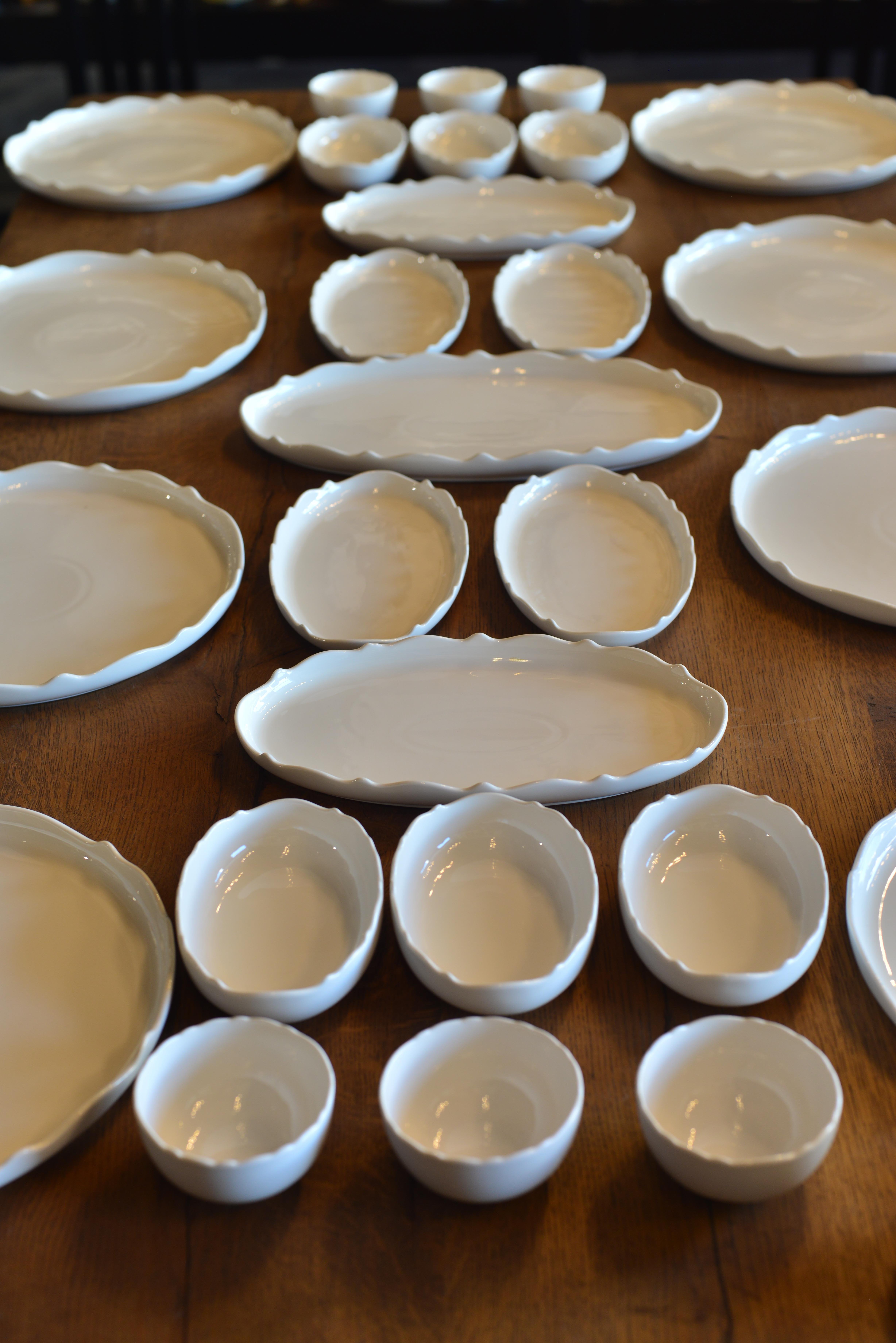 28 Parça 8 kişilik Porselen Kahvaltı / Yemek Seti 