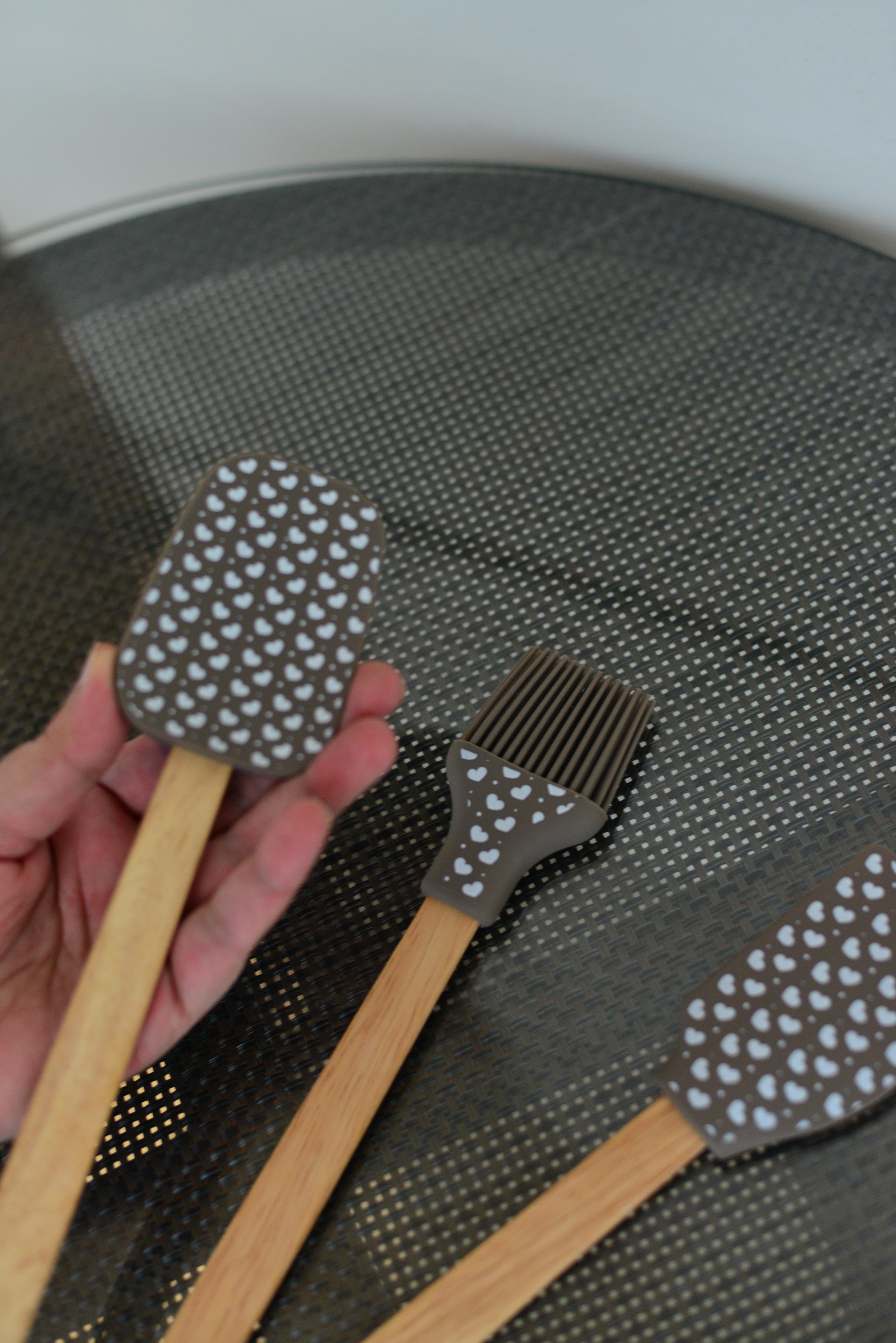 3 Lü Kapli Büyük Boy Bambu Spatula Seti / Kahve