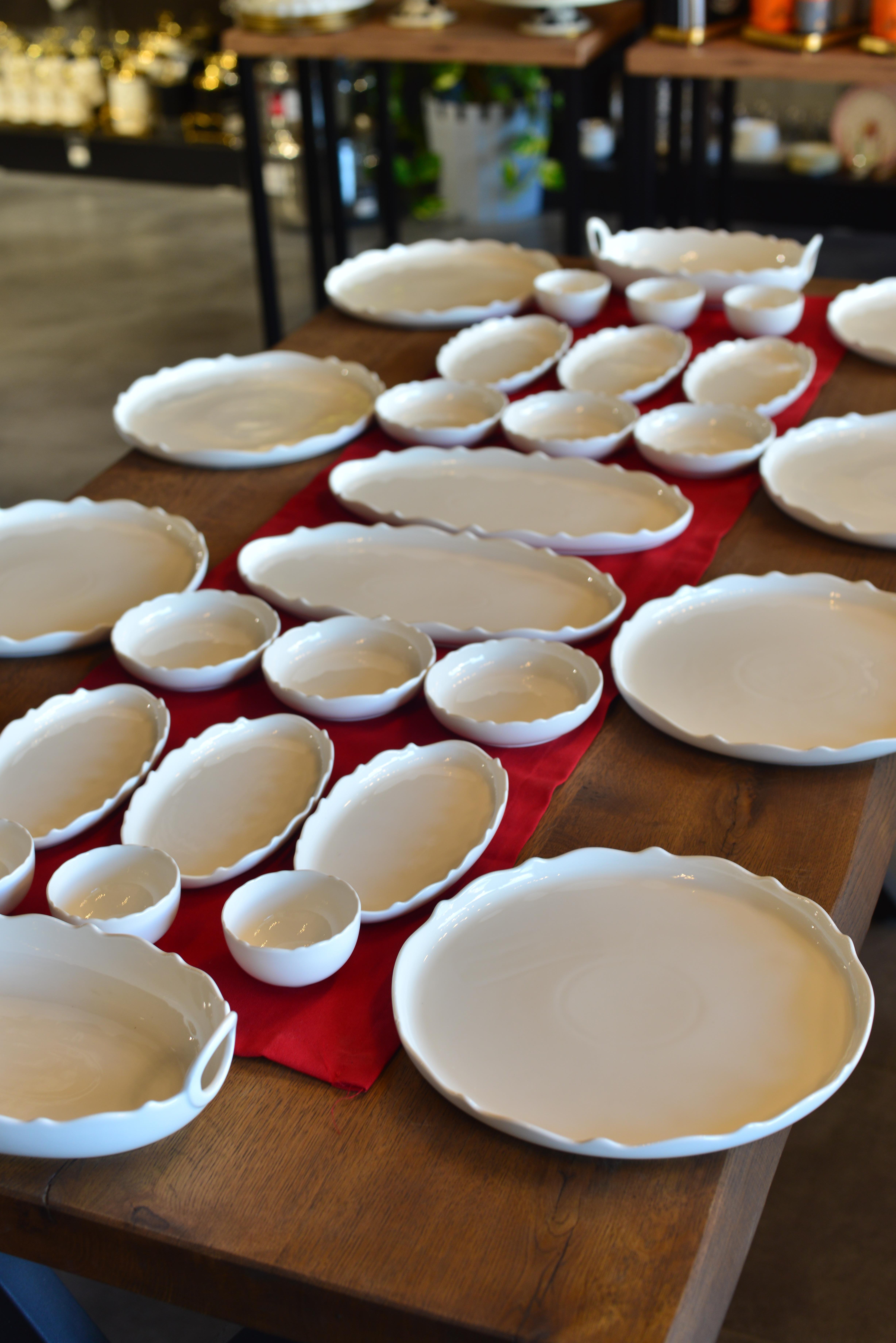 30 Parça 8 kişilik Porselen Kahvaltı / Yemek Seti 