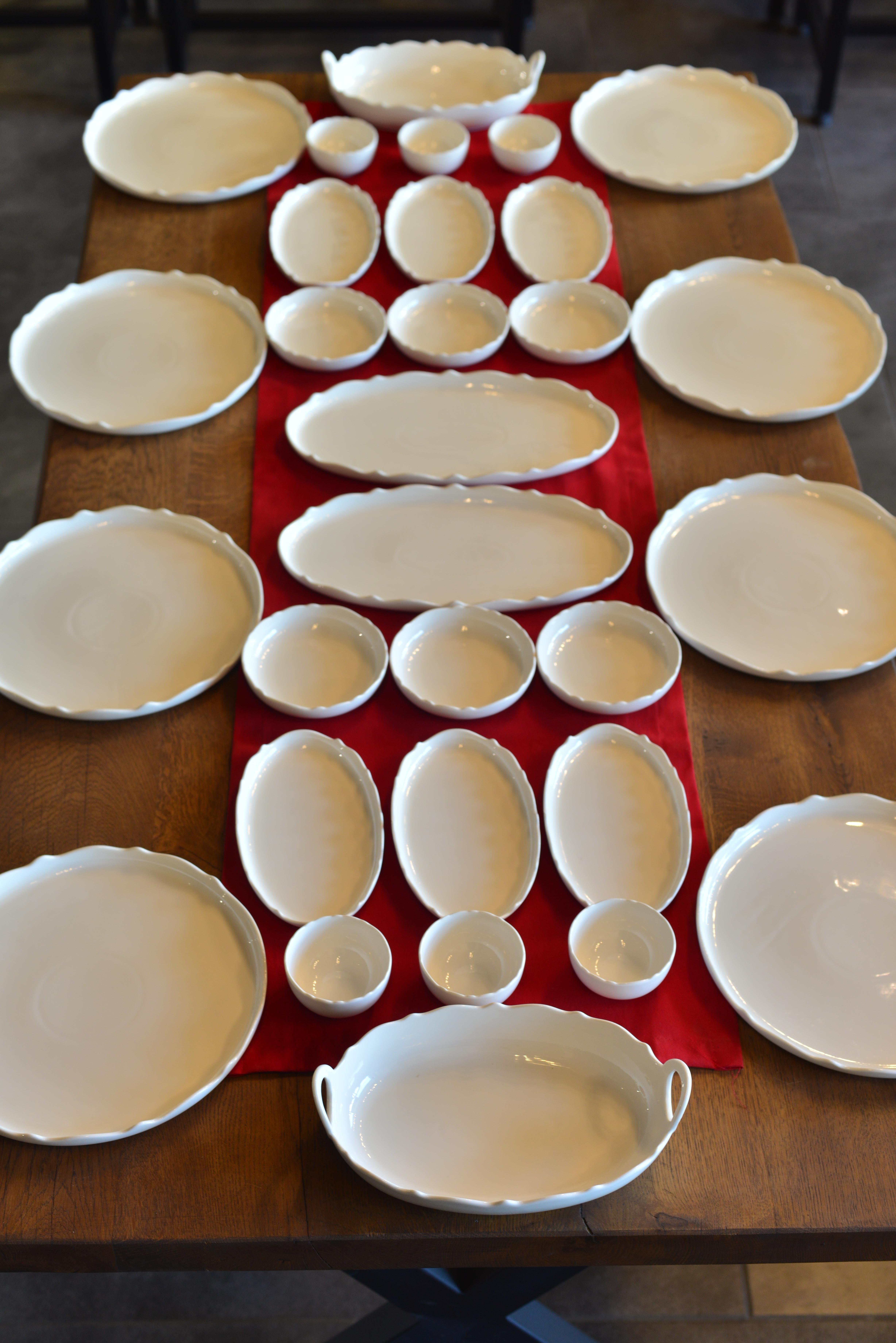 30 Parça 8 kişilik Porselen Kahvaltı / Yemek Seti 