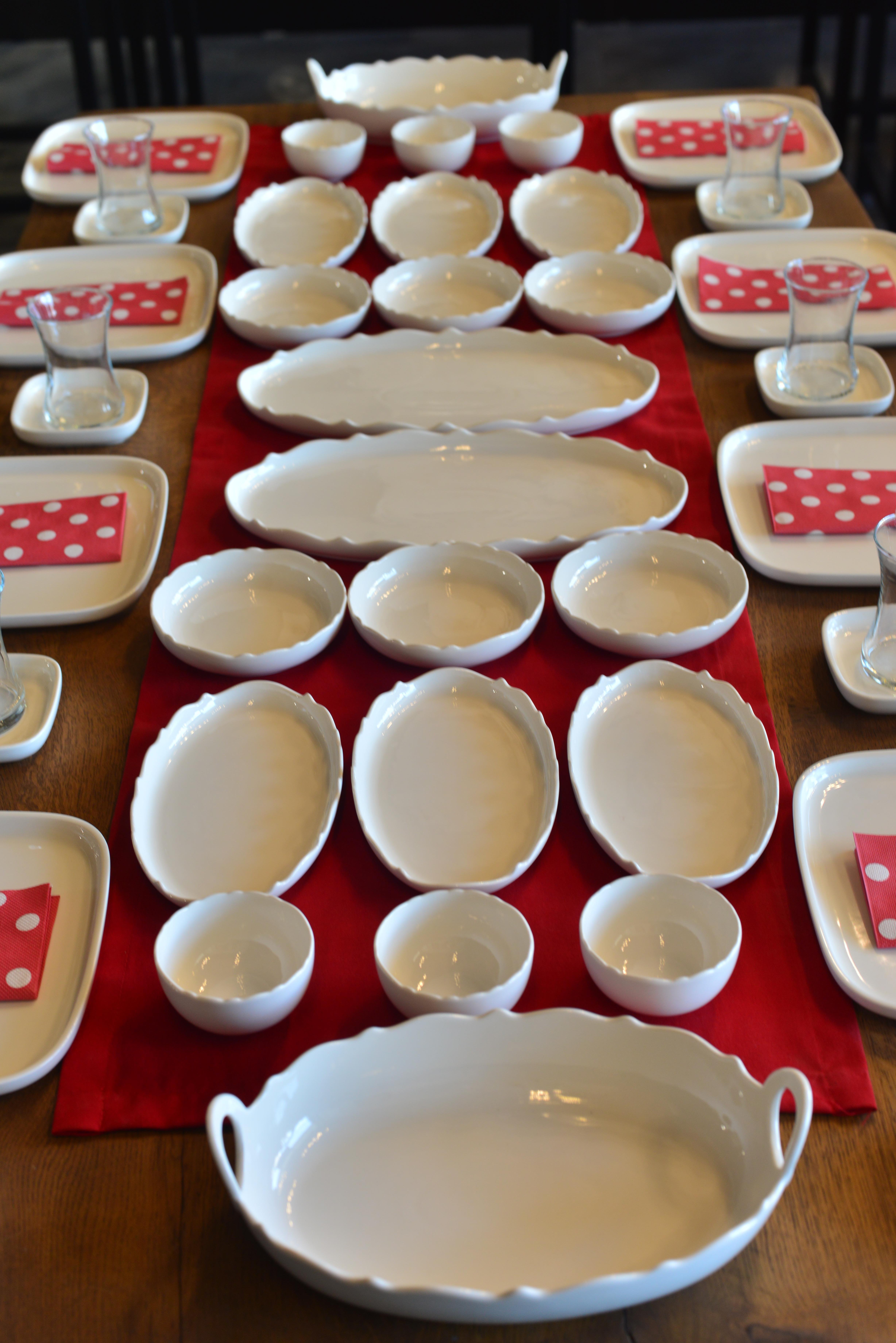 38 Parça 8 kişilik Porselen Kahvaltı / Yemek Seti 