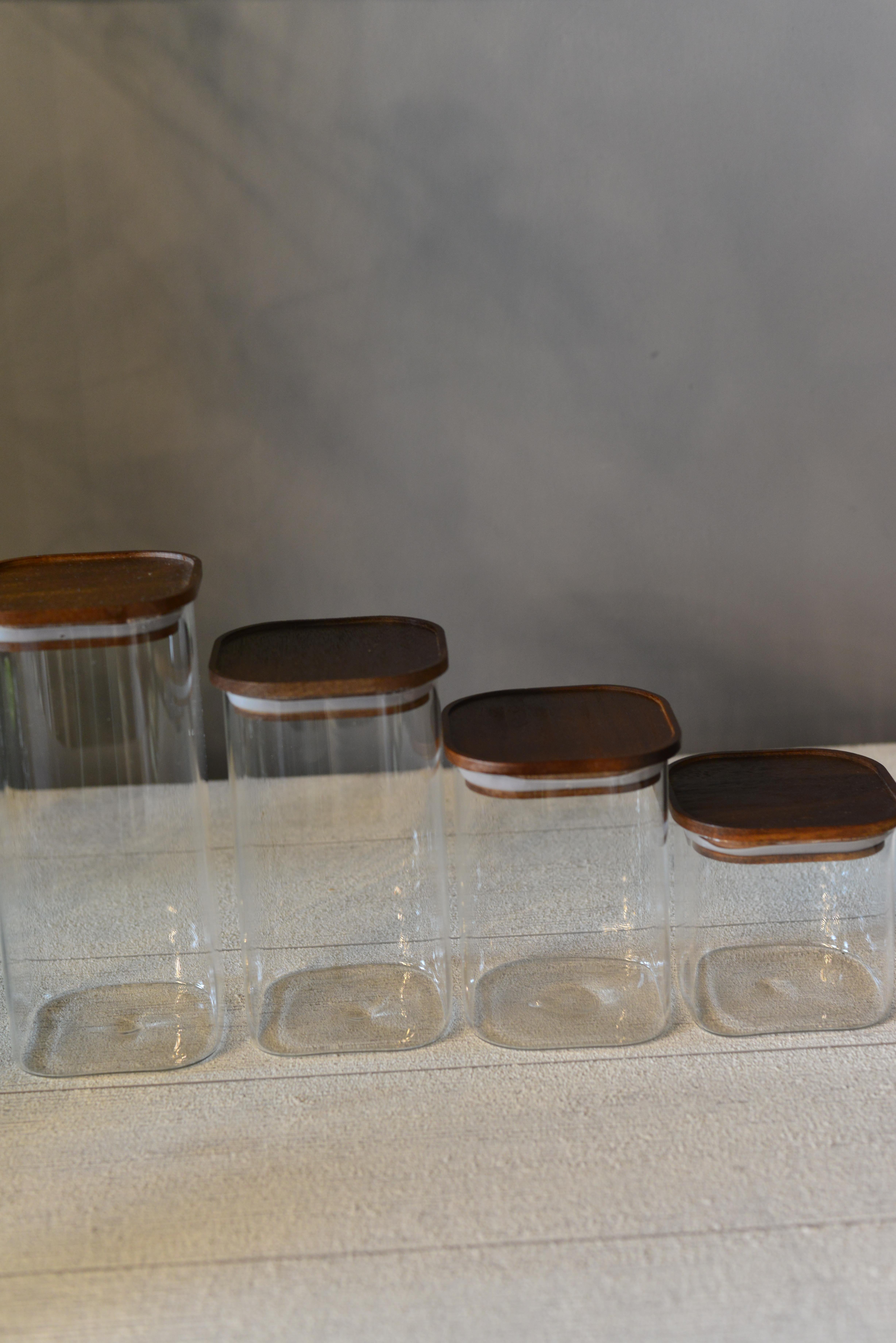 4 LÜ AKASYA KAPAKLI KARE CAM KAVANOZ SET