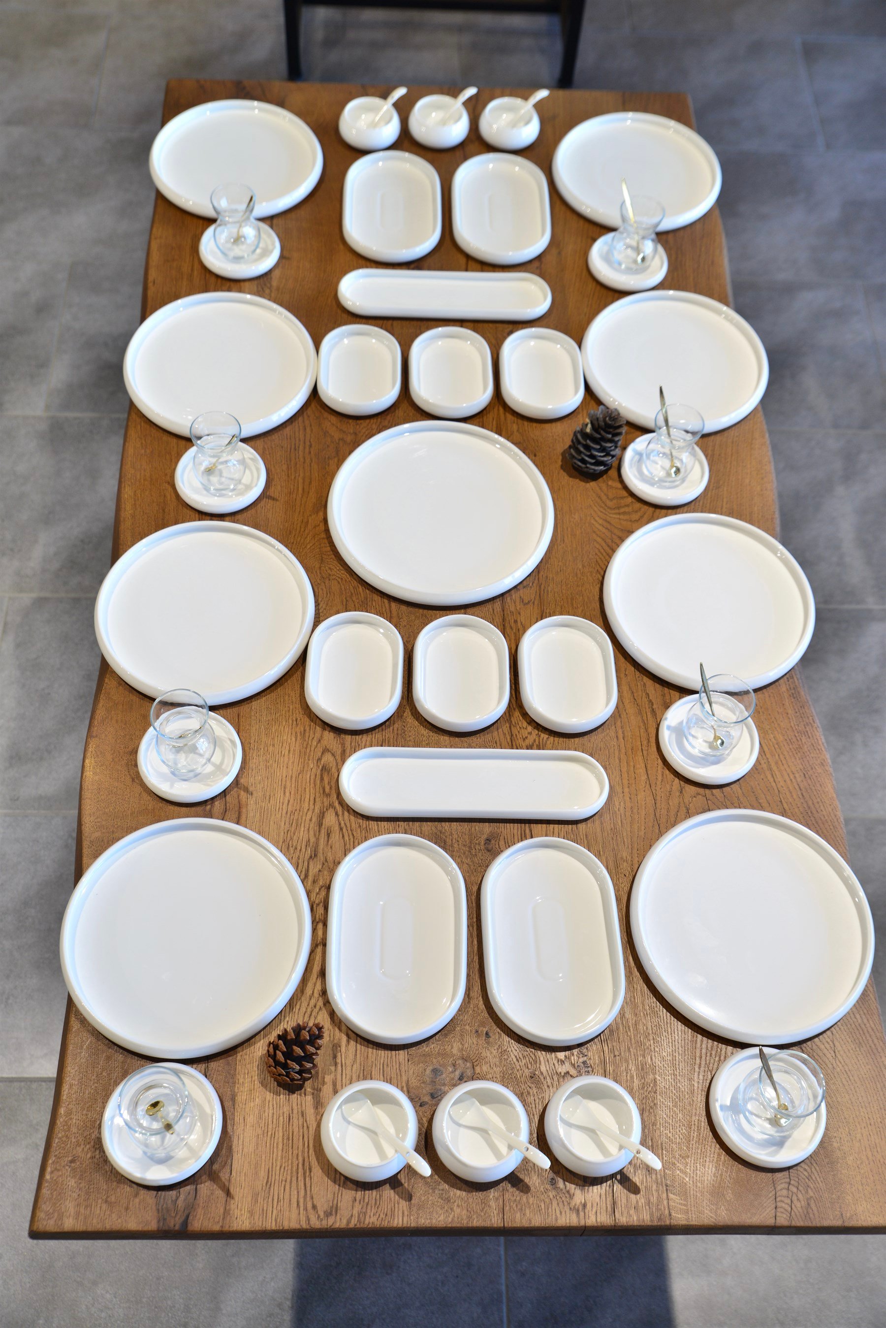 41 Parça 8 kişilik Porselen Kahvaltı Seti 