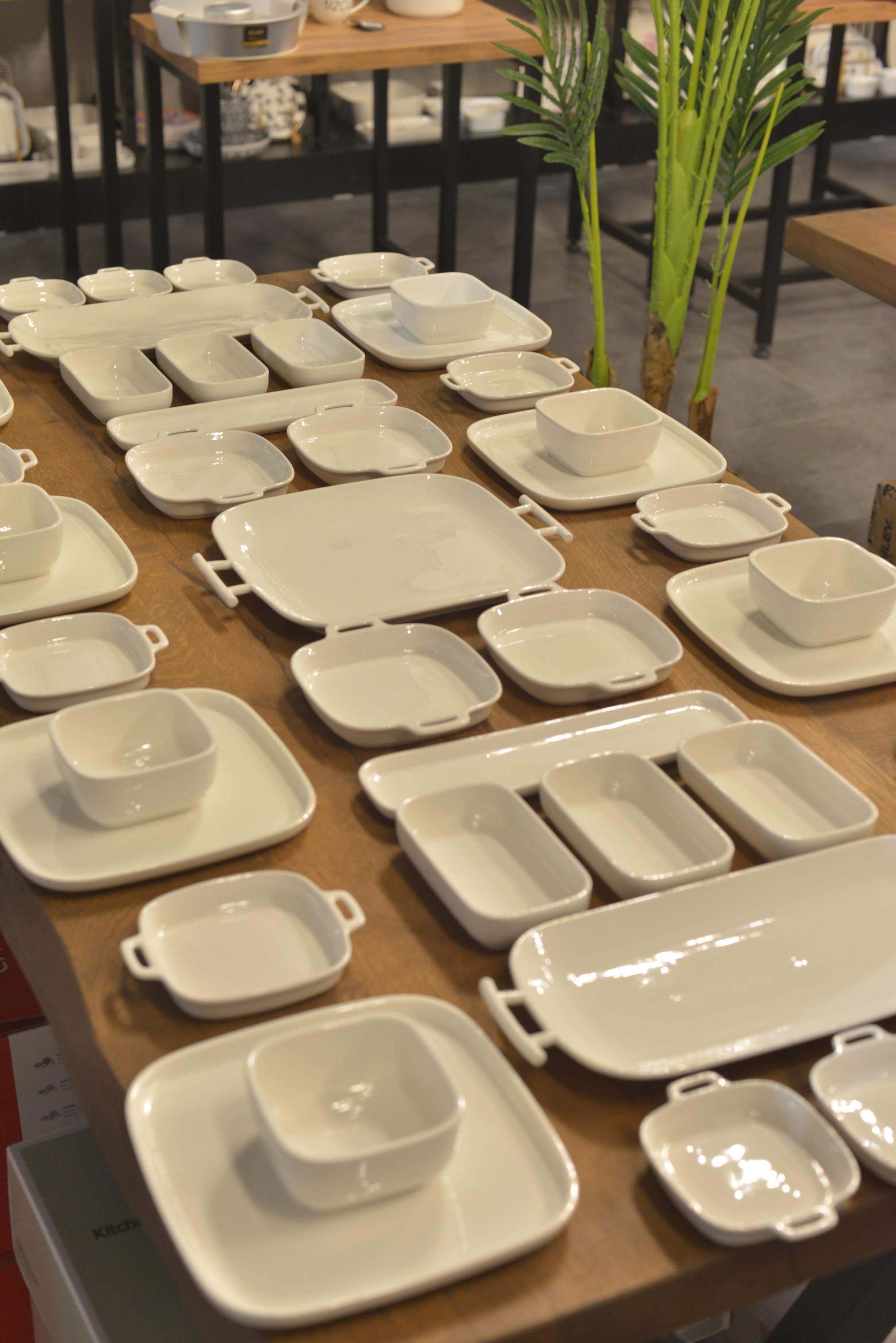 45 Parça 8 kişilik Pure Royal Porselen Kahvaltı Seti 