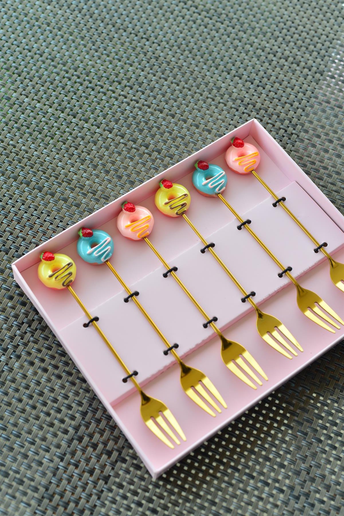 6 Lı Gold Metal Meyve Çatalı / Çilek Donut