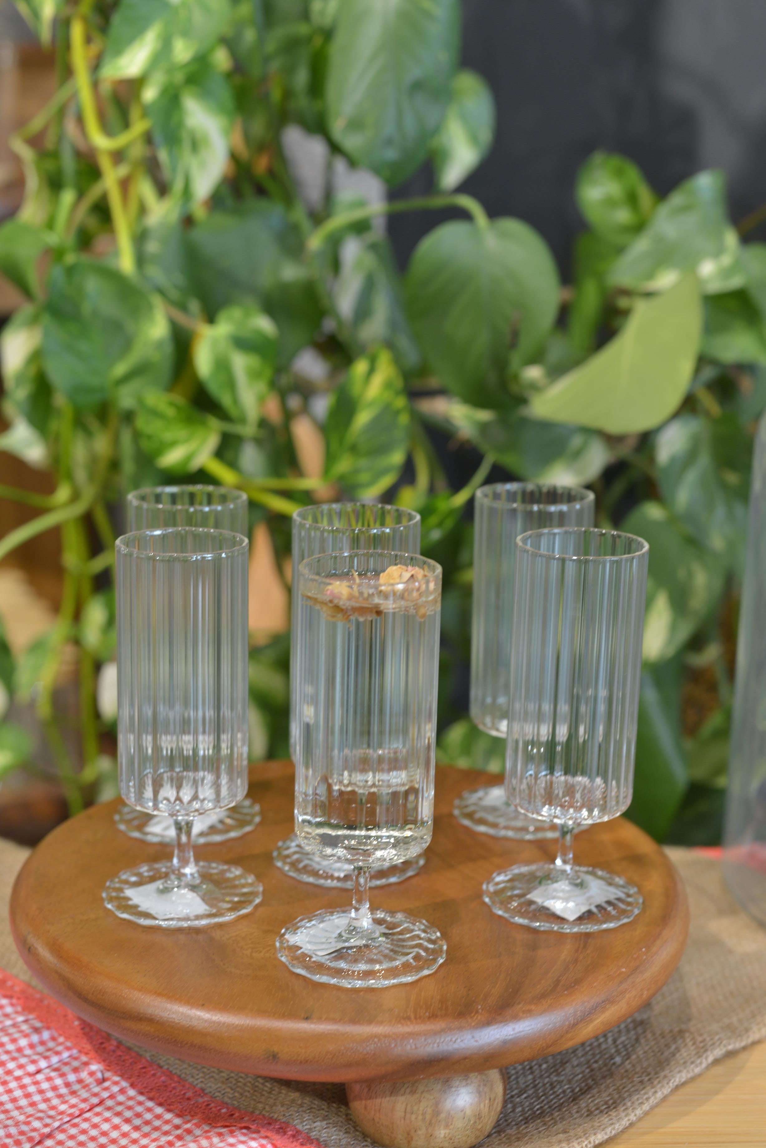 6 lı Kahve Yanı Ayaklı Cam  Bardak 150 ML