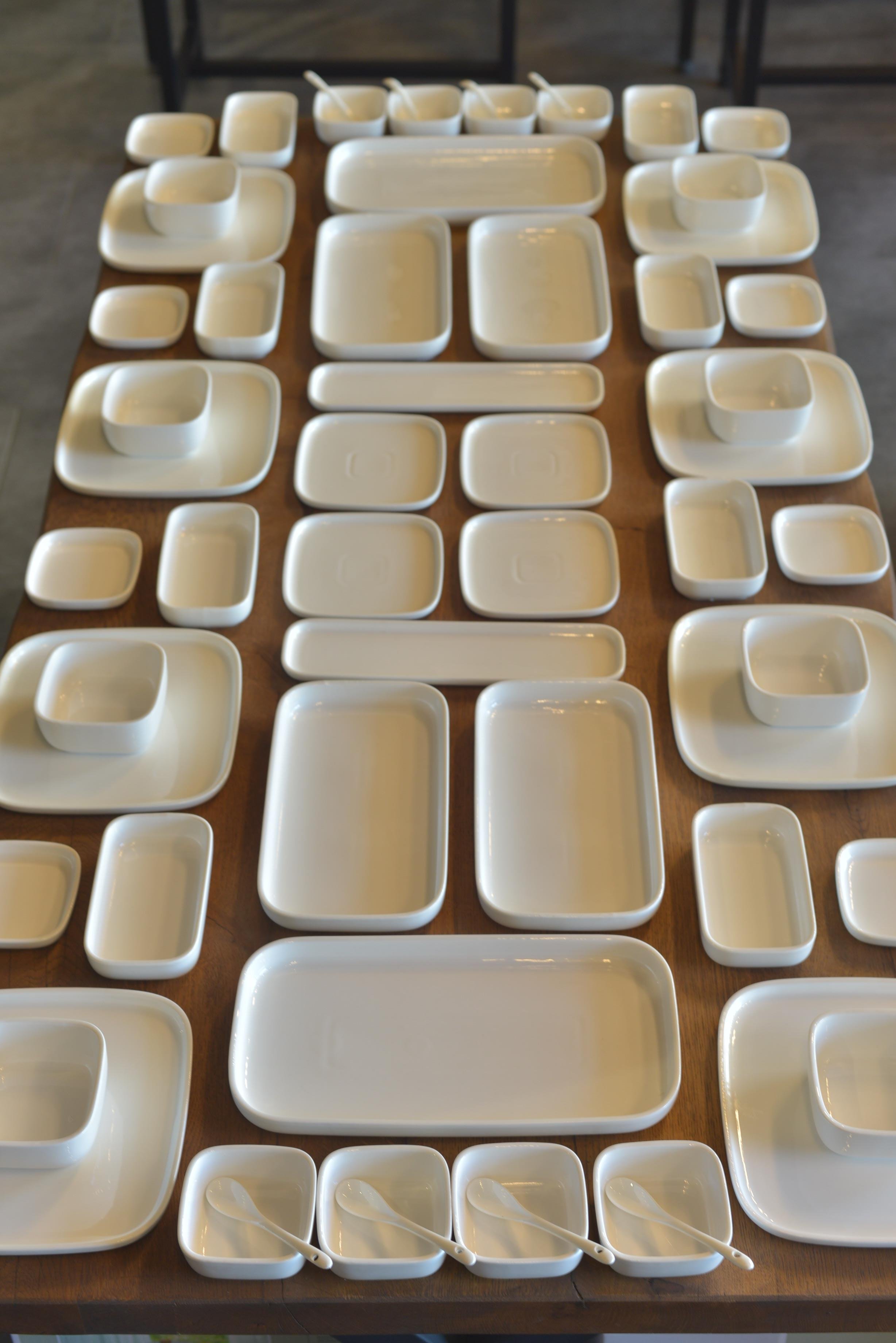 60 Parça 8 kişilik Pure Royal Porselen Kahvaltı Seti 