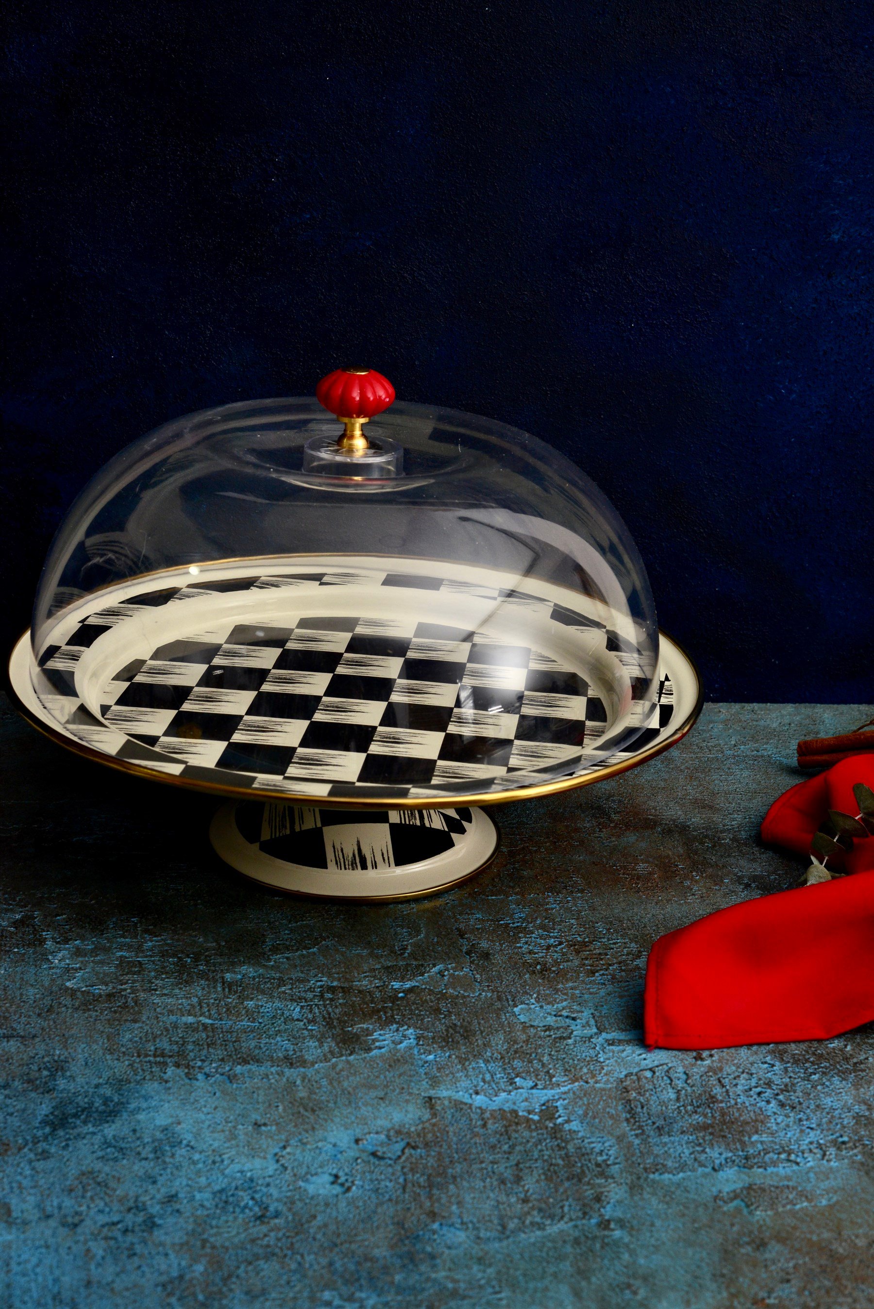 Acar Damalı Emaye Ayaklı Kek Fanus