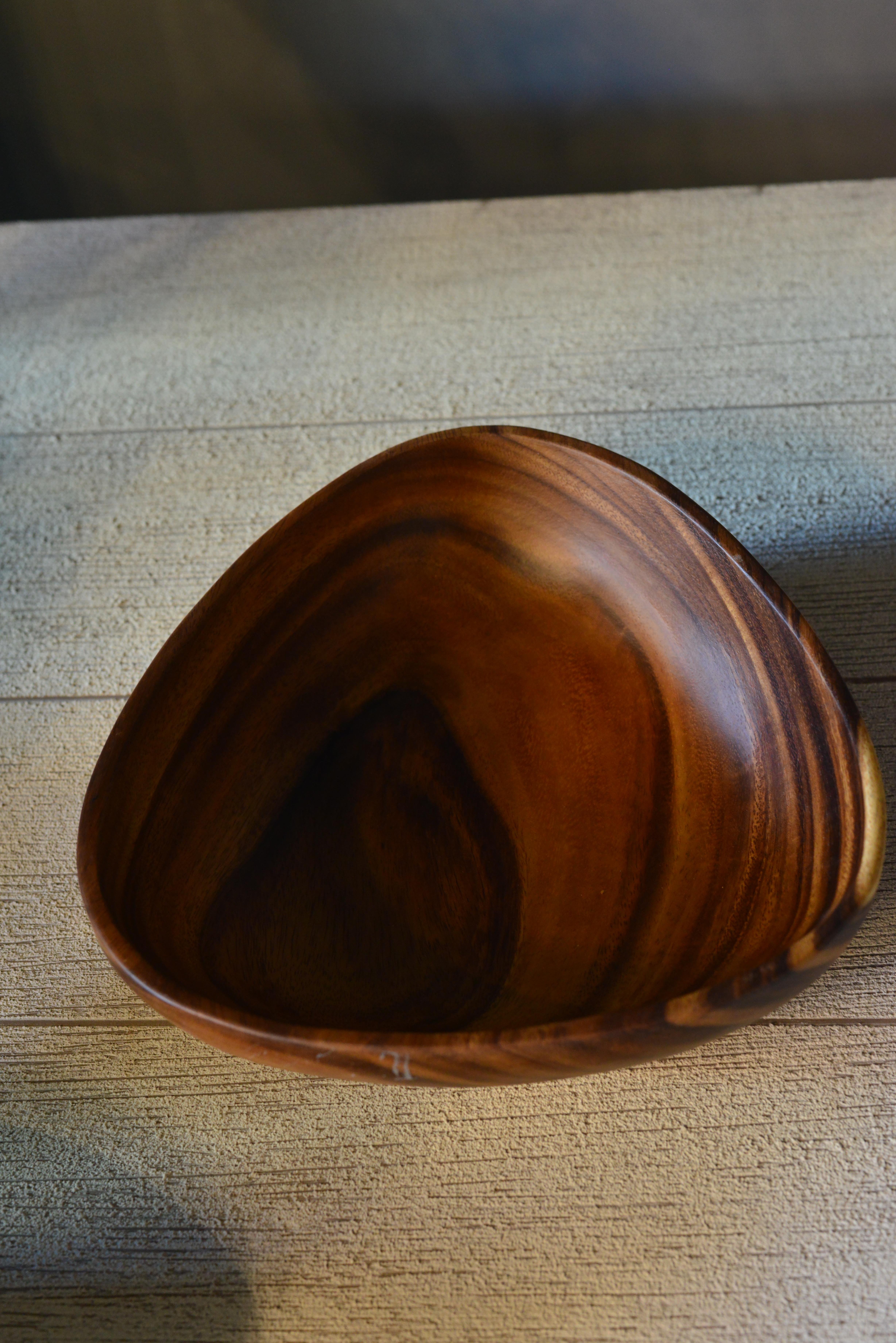 Akasya Büyük Boy Triangle Kase - 1 Adet