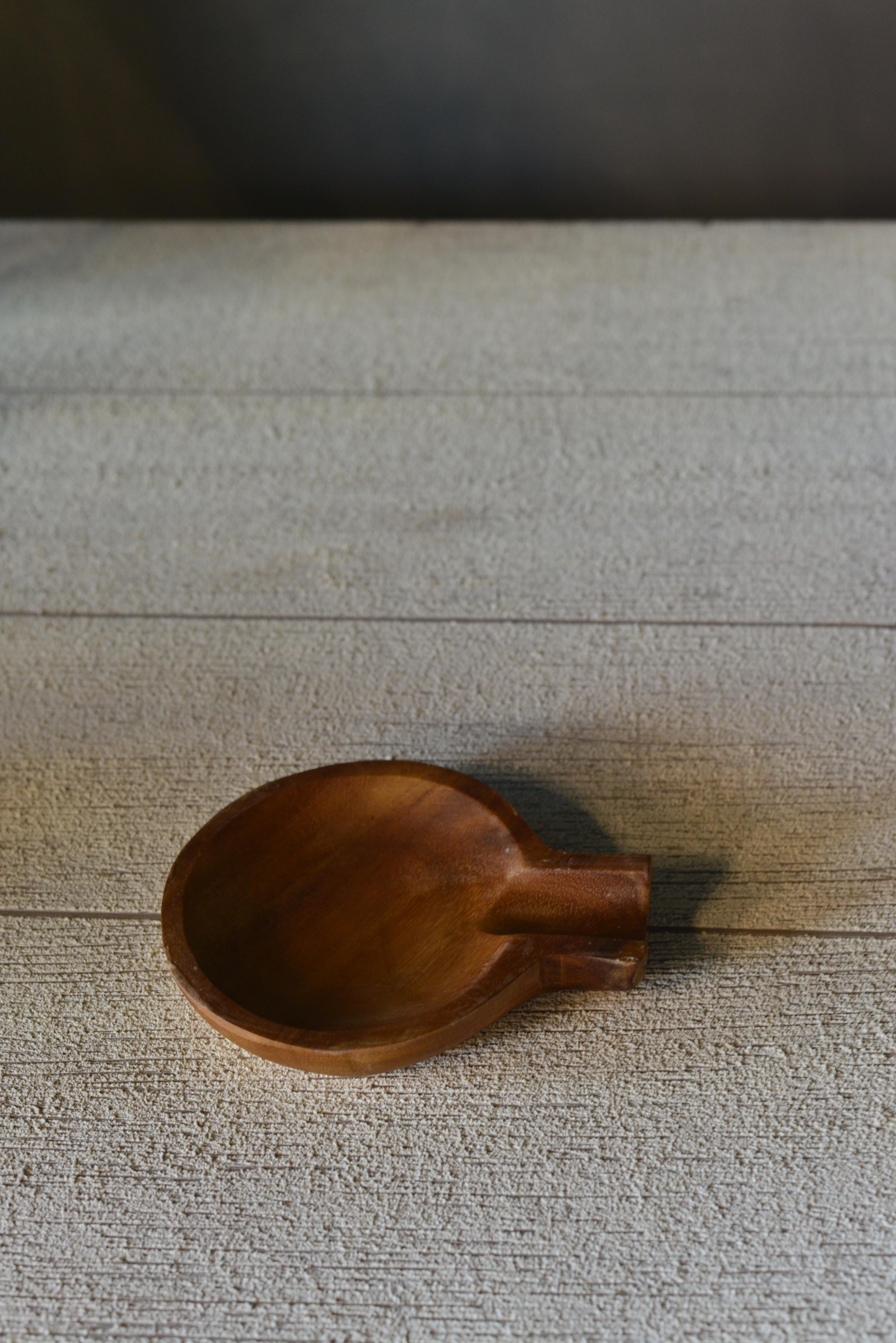 Akasya Kirli Kaşıklık  - 1 Adet