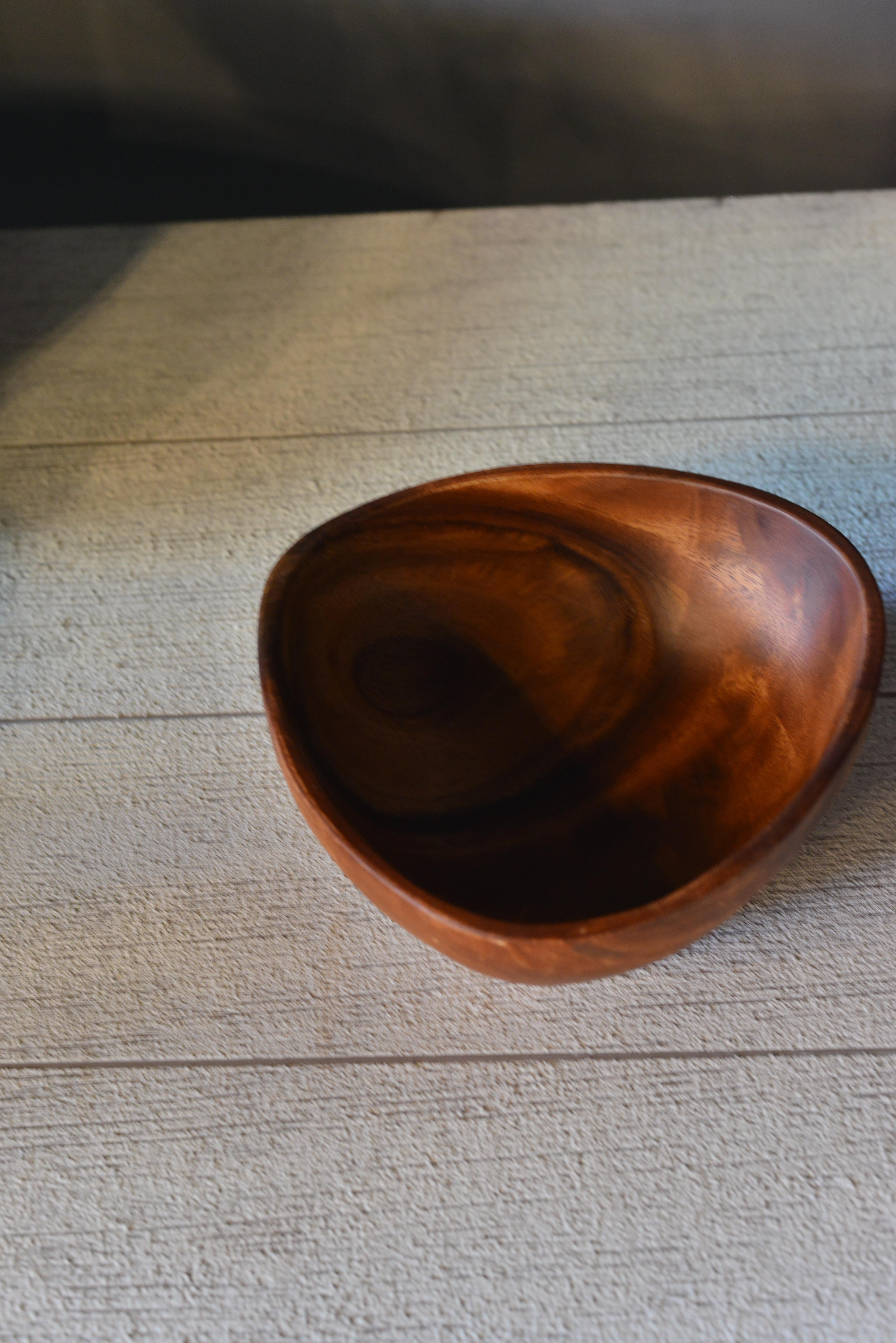 Akasya Orta Boy Triangle Kase - 1 Adet