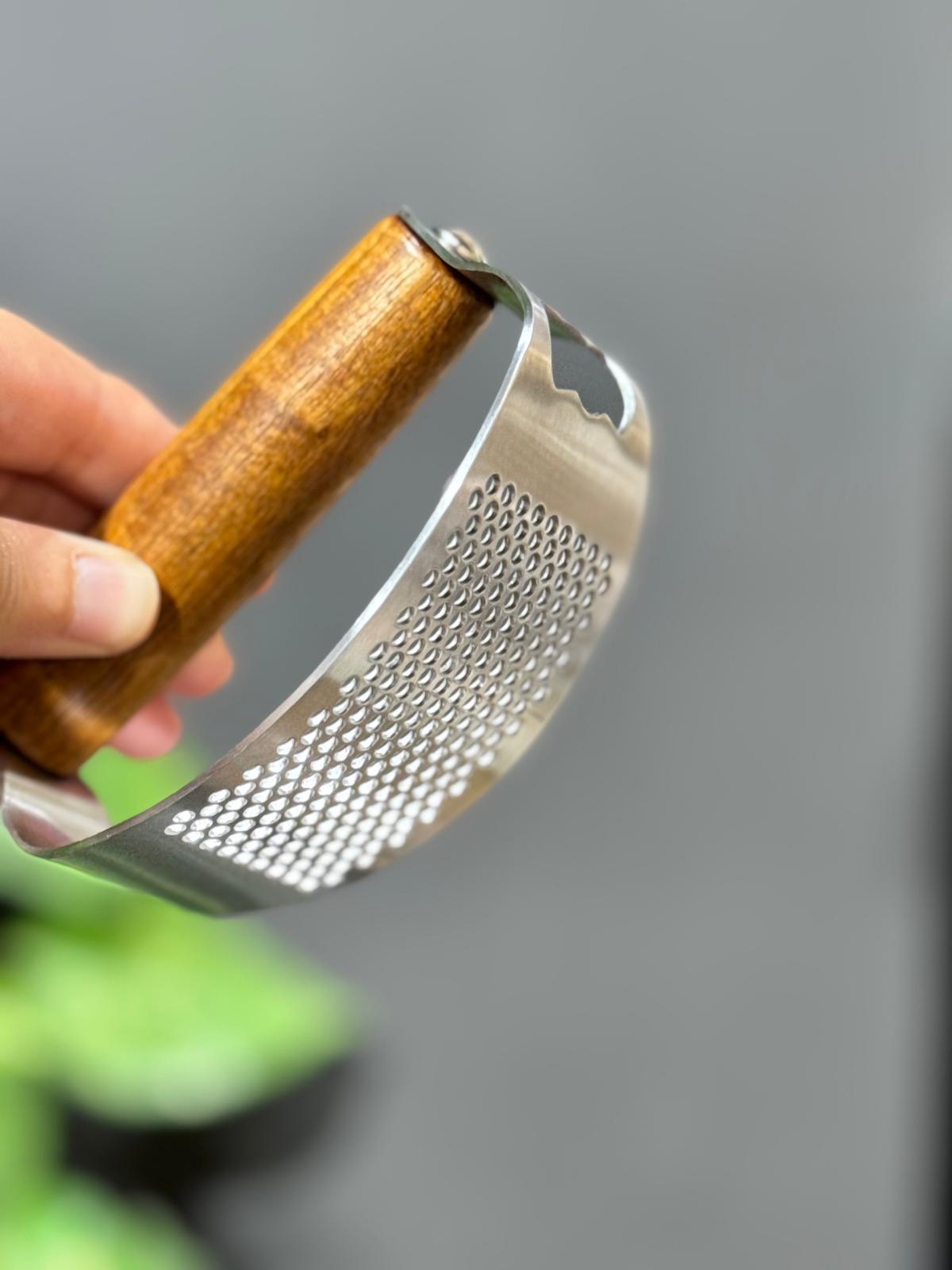 Akasya Saplı Sarımsak Ezici - 1 Adet