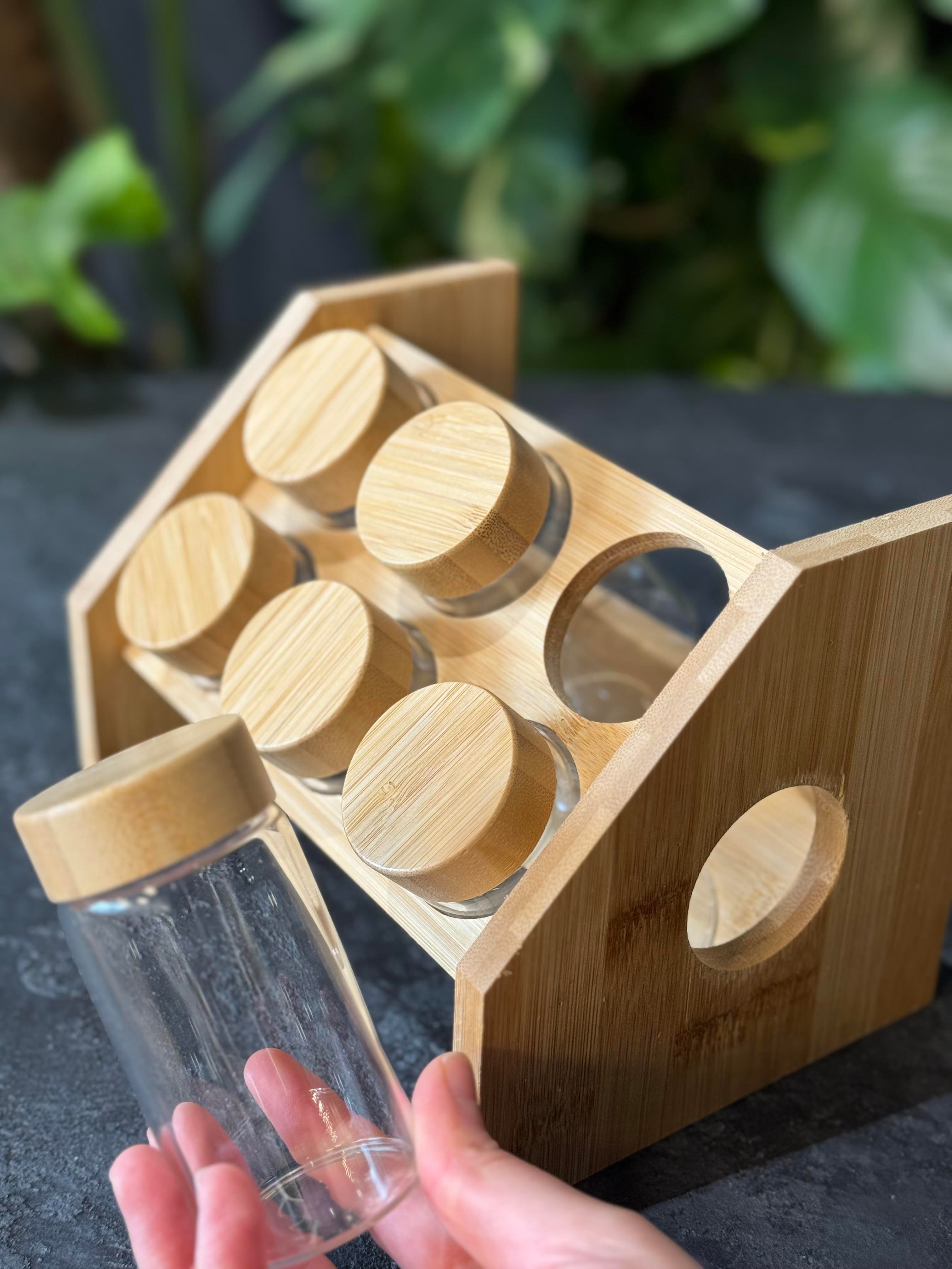 Bambu Stantlı 6 Lı Borosilikat Cam Baharatlık Seti