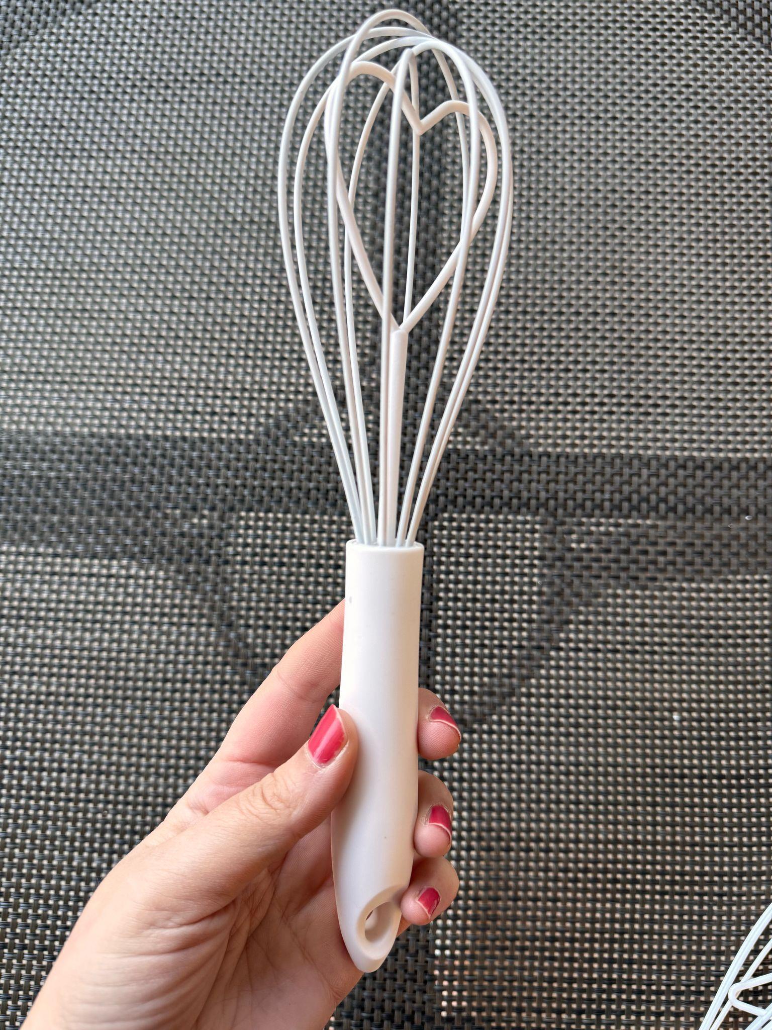 Beyaz Kalpli Silikon Çırpıcı - 26 cm / 1 Adet